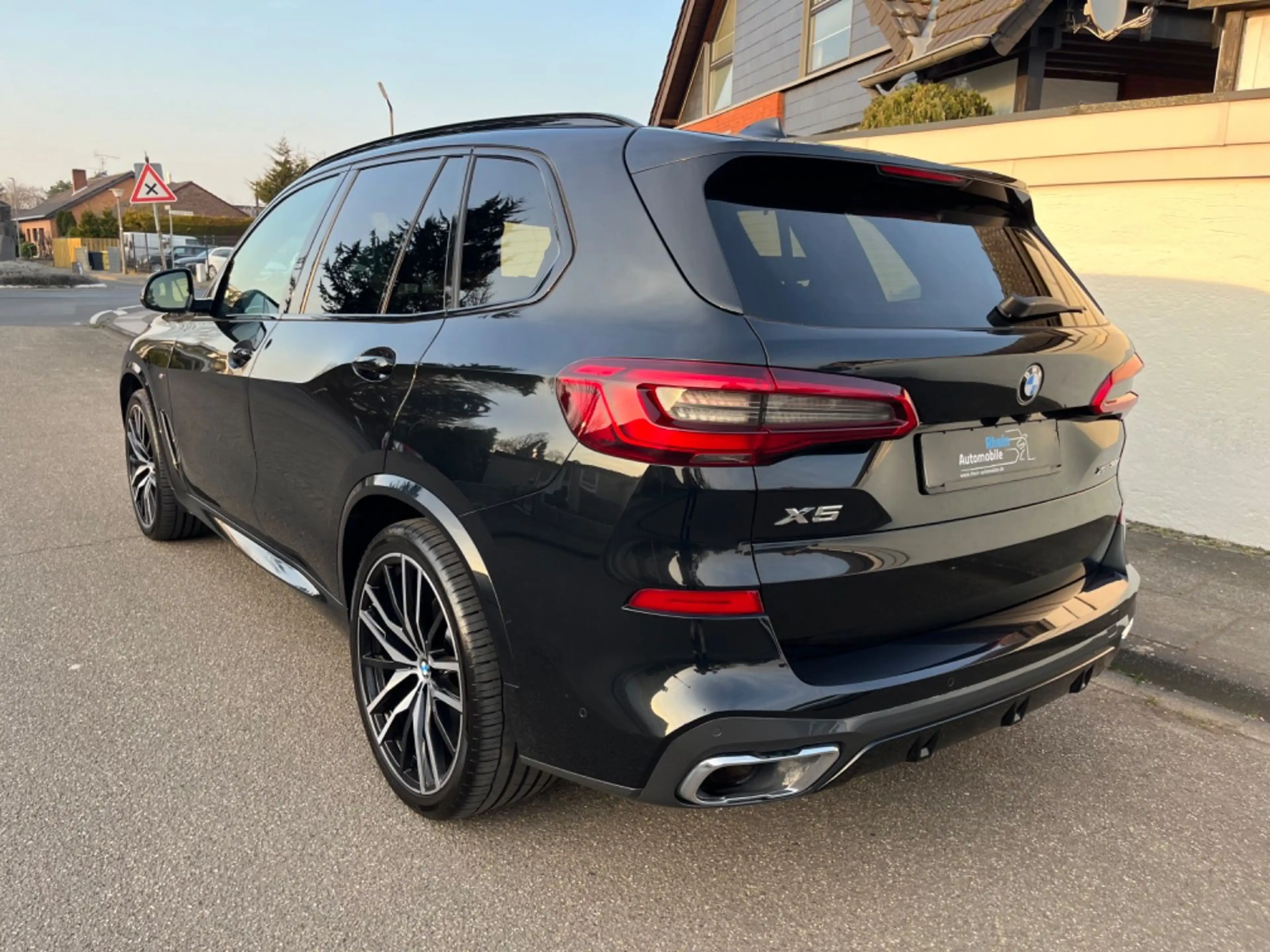 BMW X5 xDrive 30d M Sportpaket HUD Standhz Softclose — photo 6