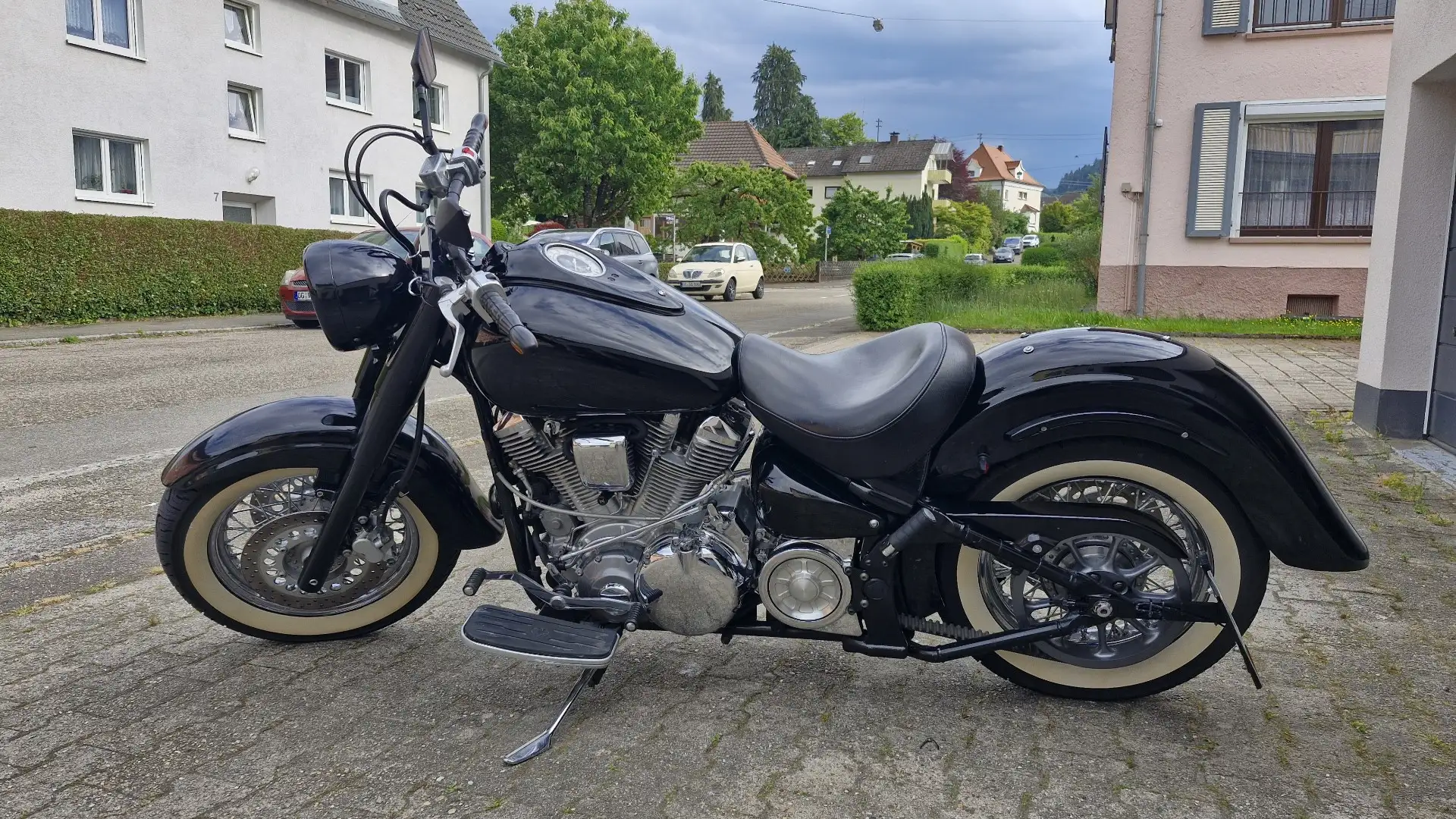 Yamaha XV 1600 Black - 1