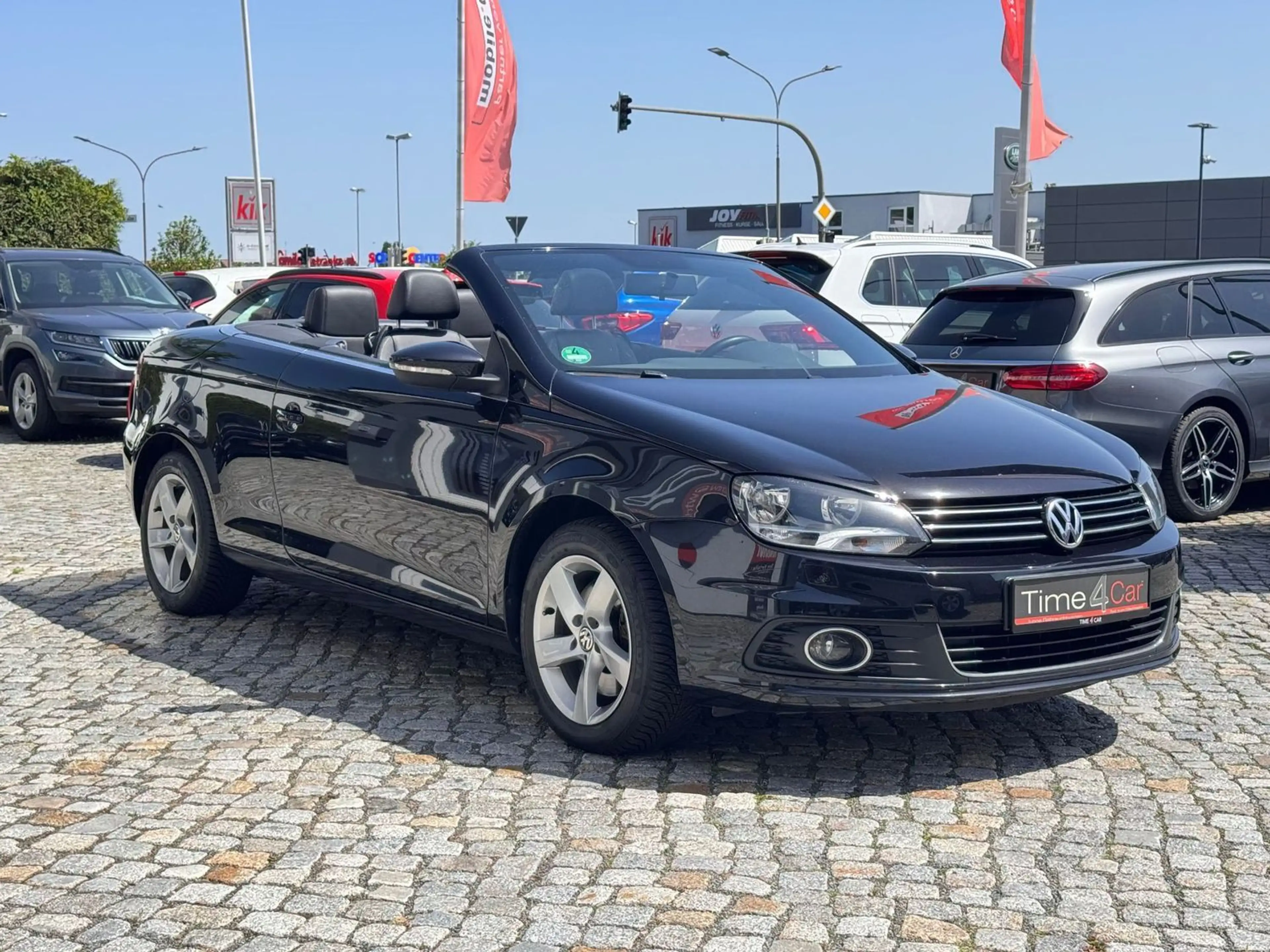 Volkswagen Eos 2.0 TDI Leder SHZ Klima AHK 1.Hand — photo 13