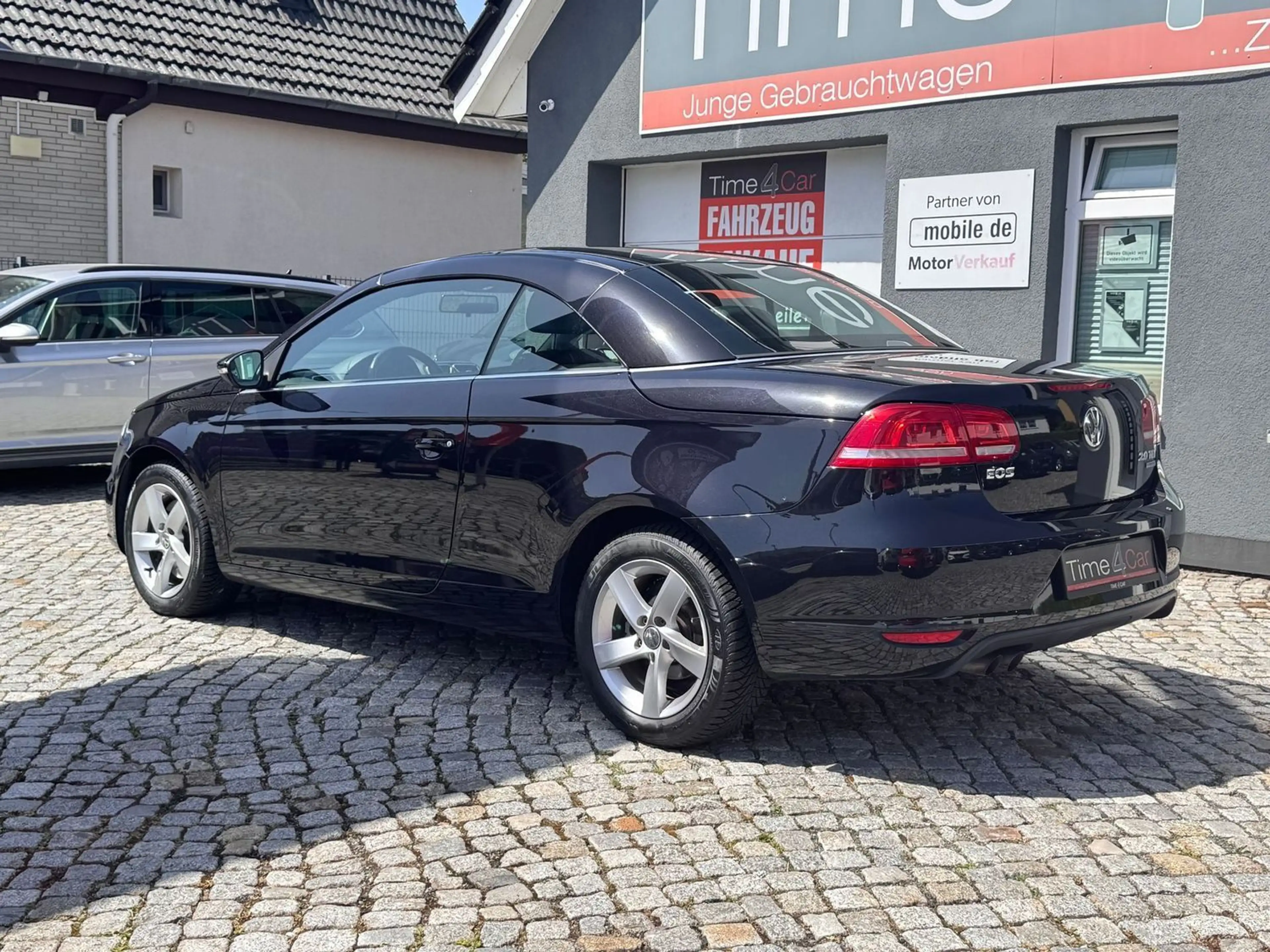 Volkswagen Eos 2.0 TDI Leder SHZ Klima AHK 1.Hand — photo 8