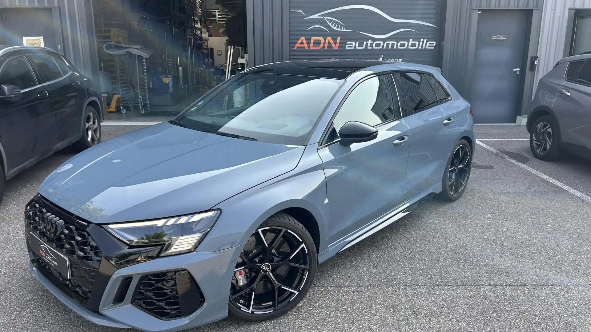 Audi A3 RS3 Sportback Quattro 2.5 TFSI - 400 - BV S-tronic Gris - 1