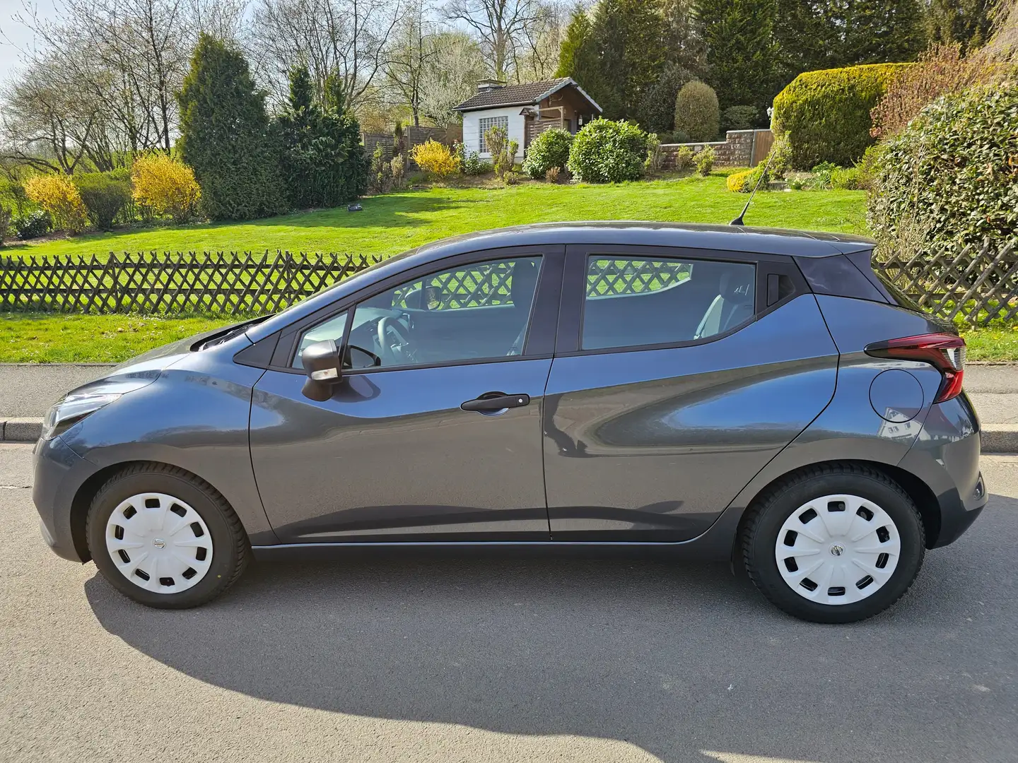 Nissan Micra 1.0 Visia Plus Gri - 2