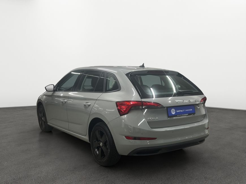 Skoda Scala 1.6 TDI Ambition AHK Navi — photo 3
