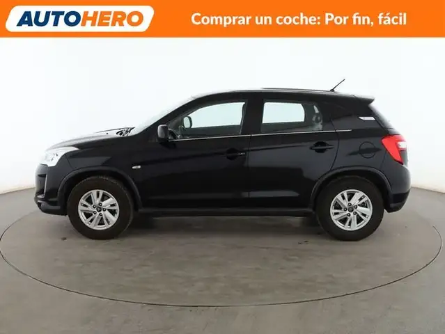 Citroen C4 Aircross view 3