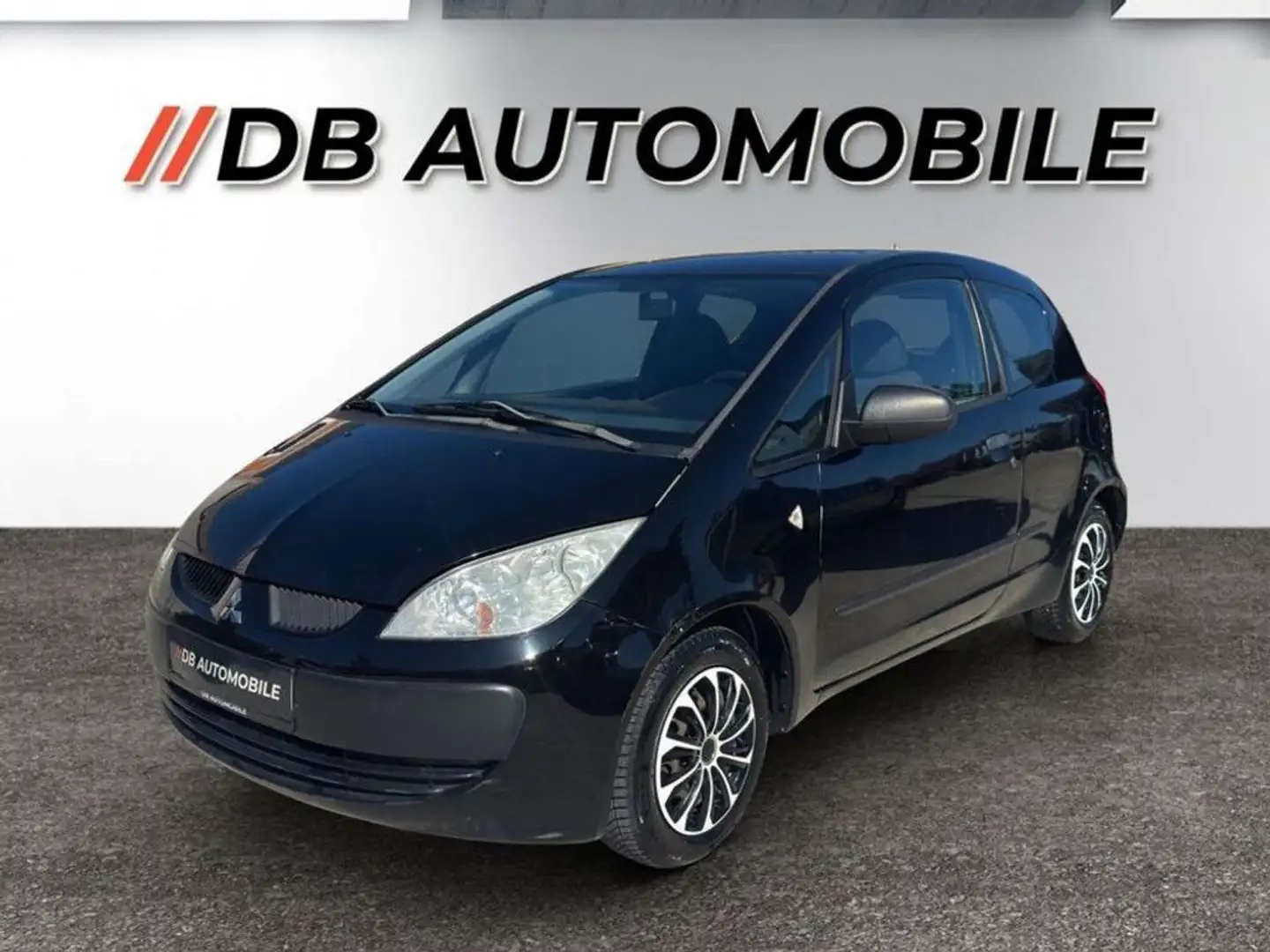 Mitsubishi Colt 1.1  Neue Pickerl, Neue Service Schwarz - 1