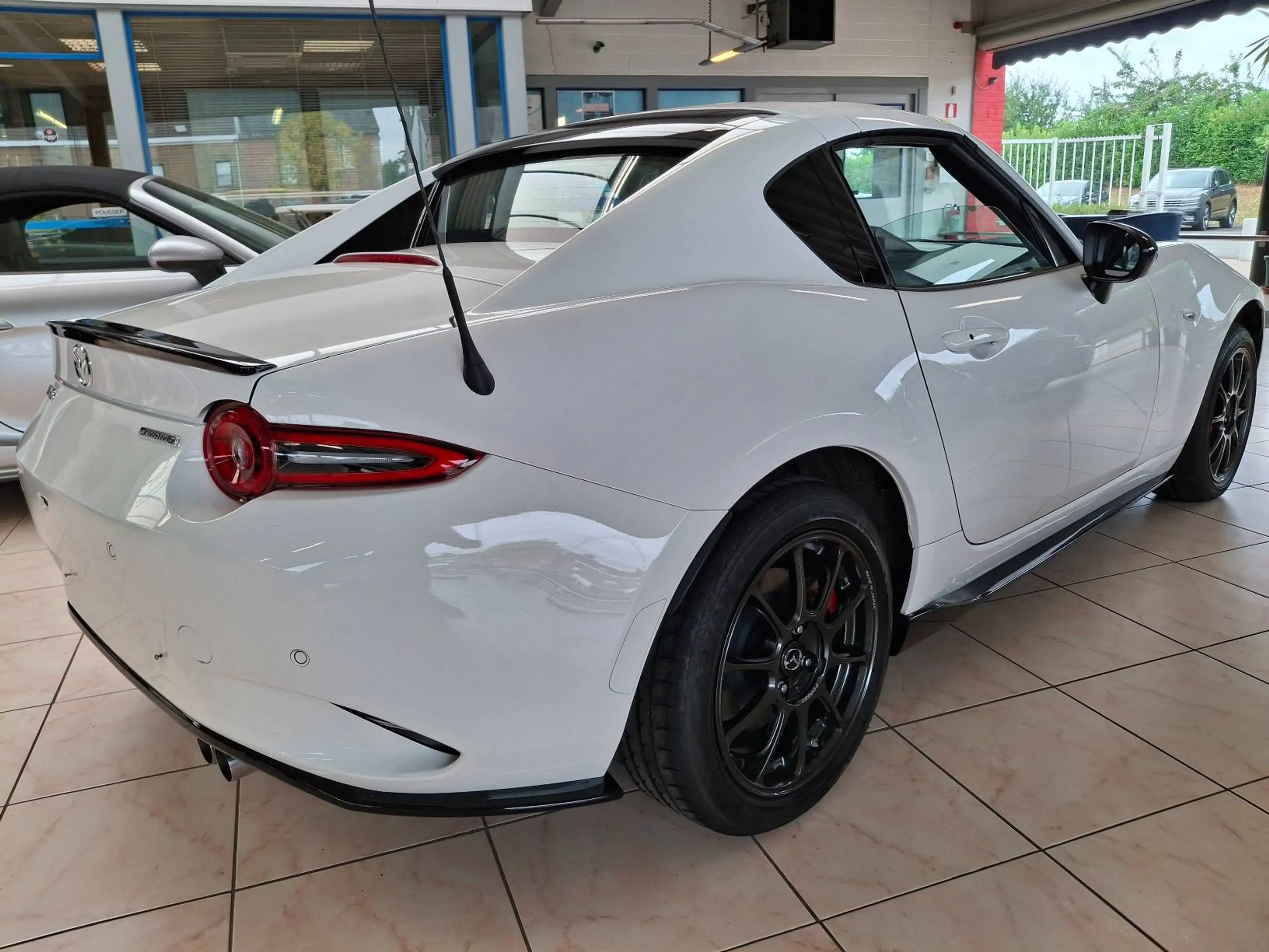 Mazda MX-5 MX-5 1.5i Skyactiv-G Homura GPS/RECARO/FREIN BREMBO/BT/CARPLAY — photo 4