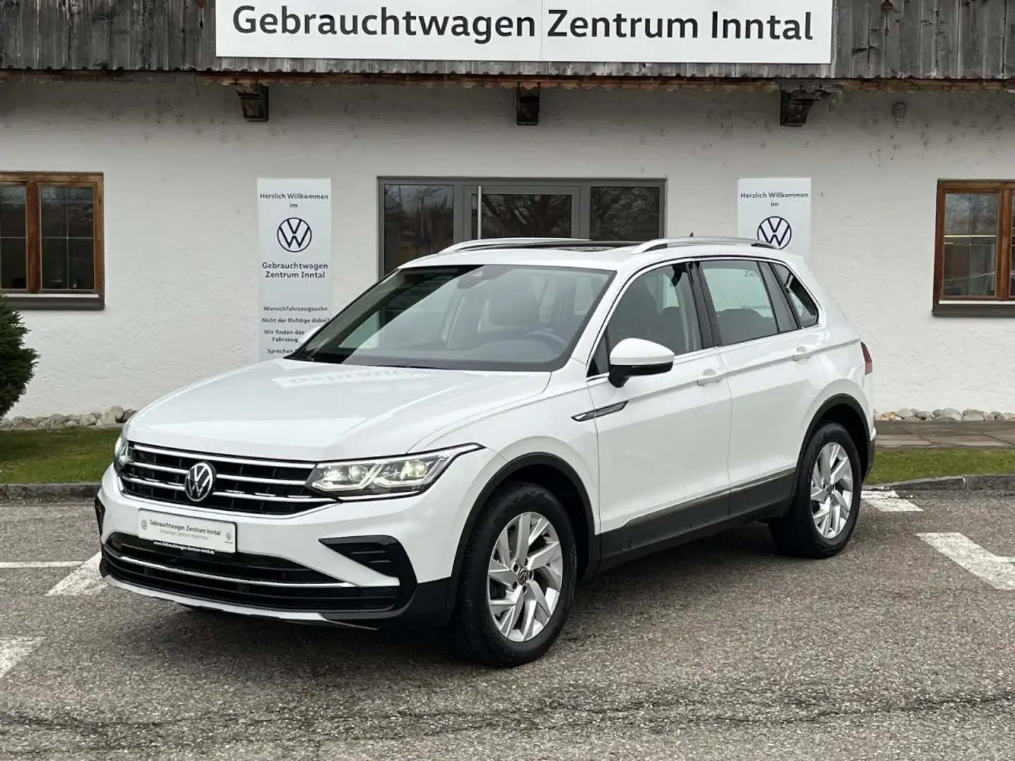 Volkswagen Tiguan 2,0 TDI DSG 4Motion Elegance (Navi+AHK+ACC) Klima Weiß - 2