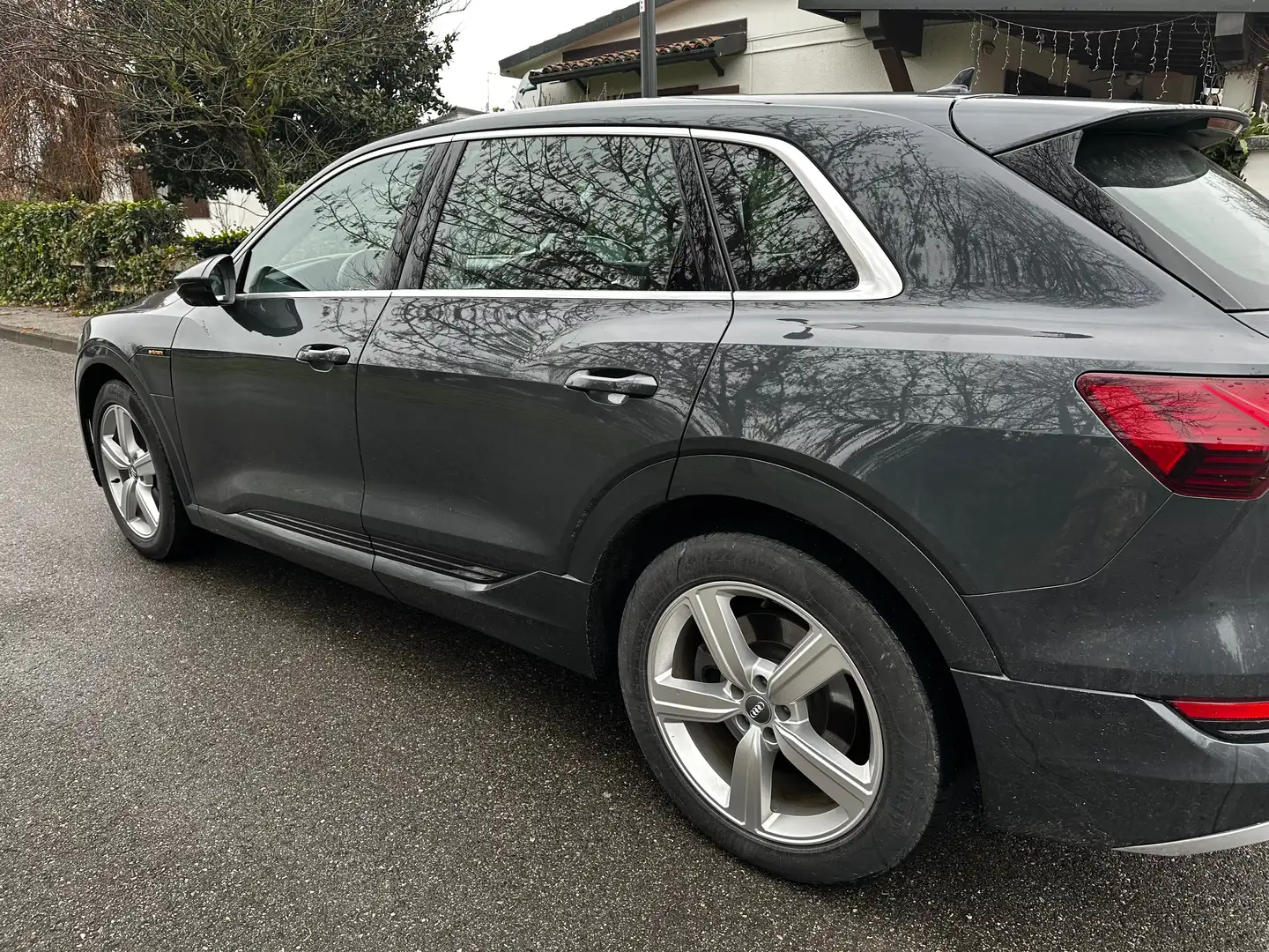 Audi e-tron e-tron 55 Advanced quattro cvt Grigio - 2
