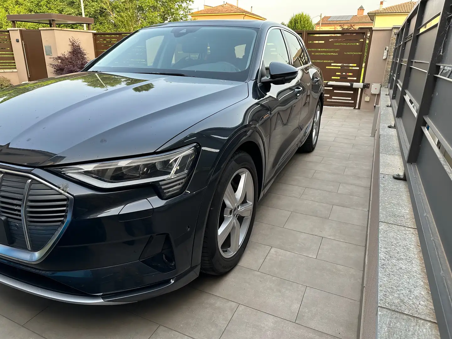 Audi e-tron e-tron 55 Advanced quattro cvt Grigio - 1