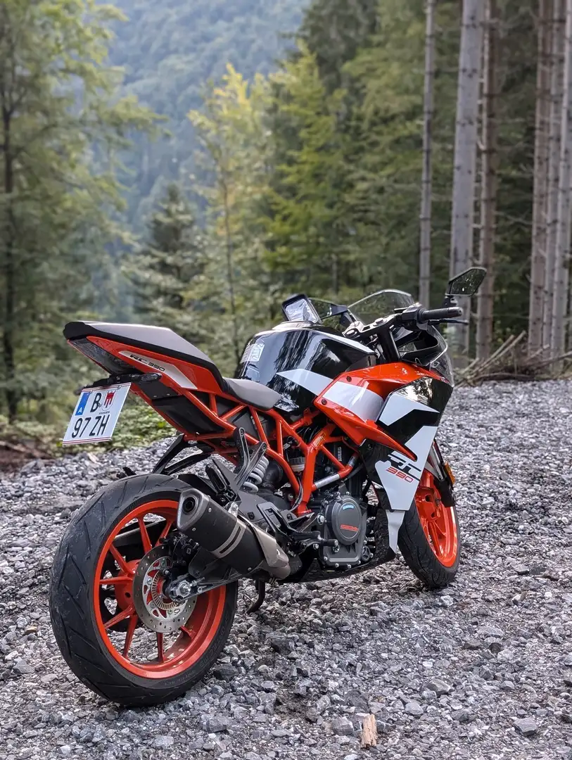 KTM RC 390 Czarny - 2
