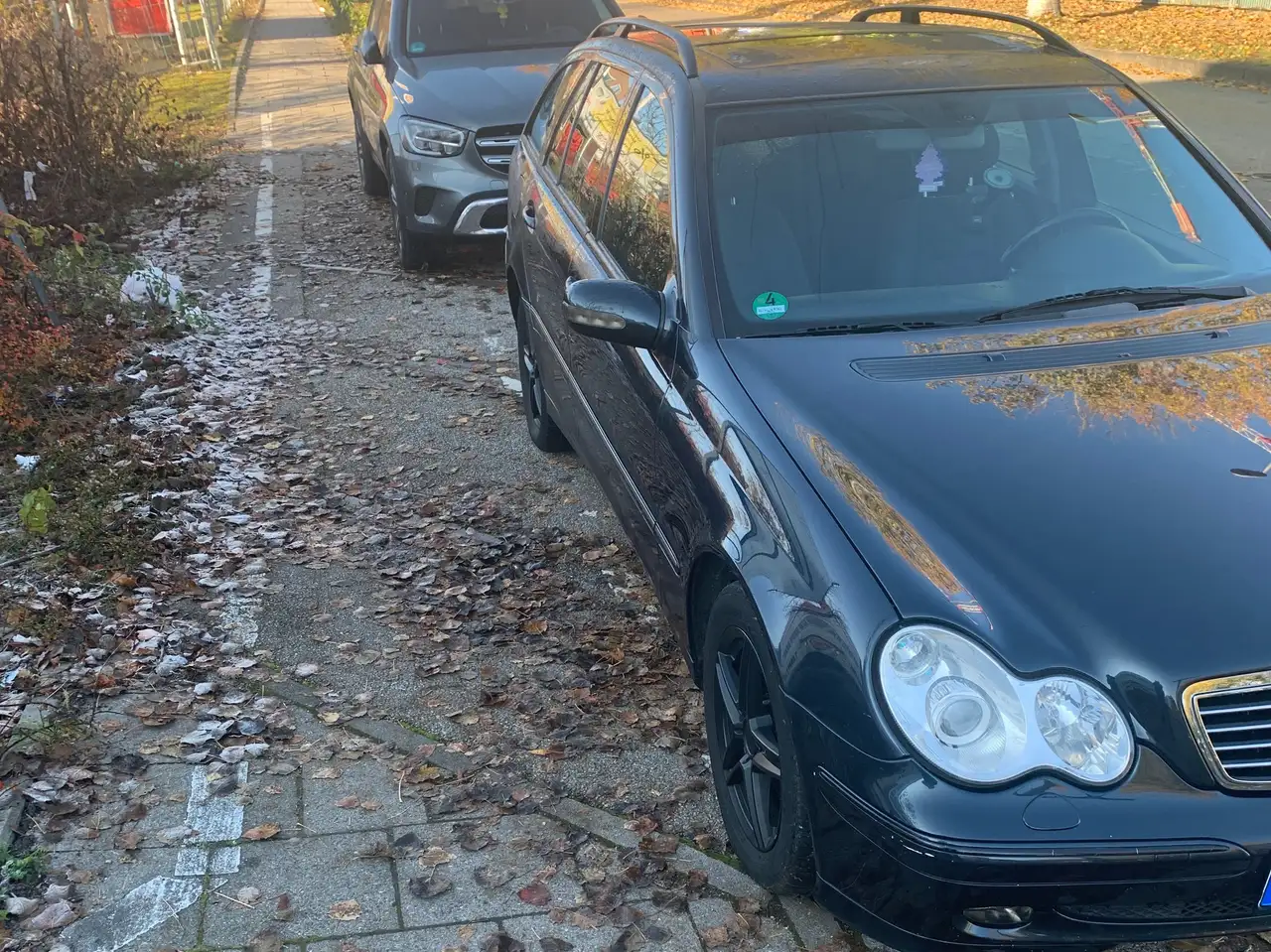 Mercedes-Benz 200
