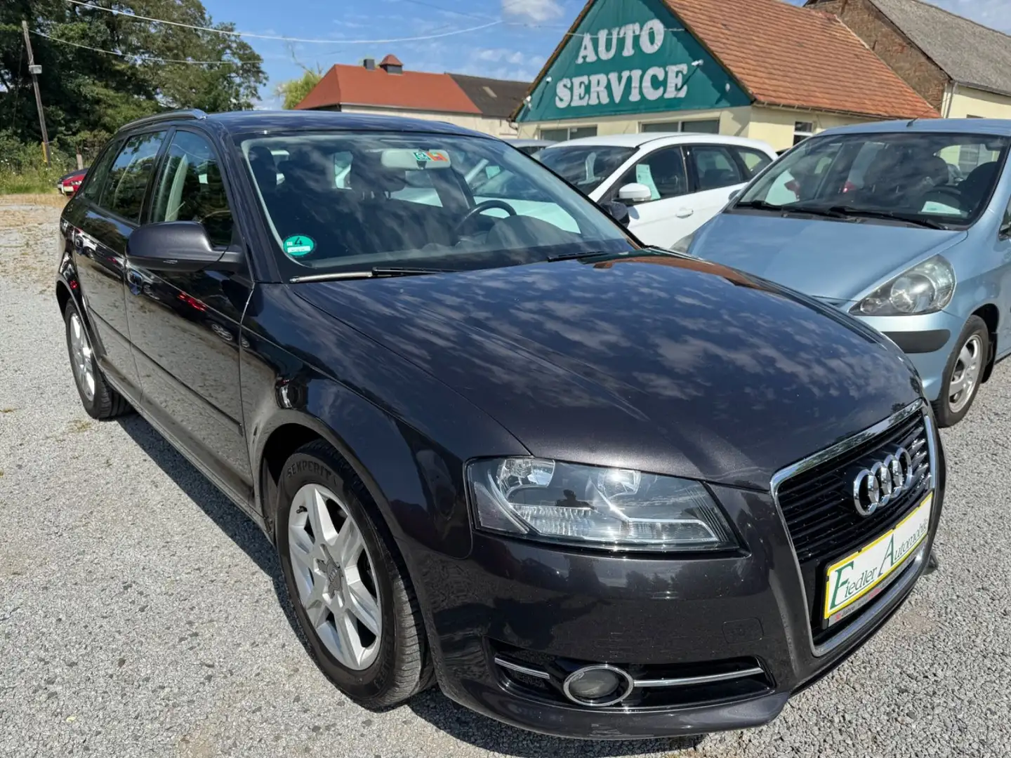 Audi A3 Sportback 1.4 TFSI *Navi *Klimaaut. *Sitzhz.* Grau - 2