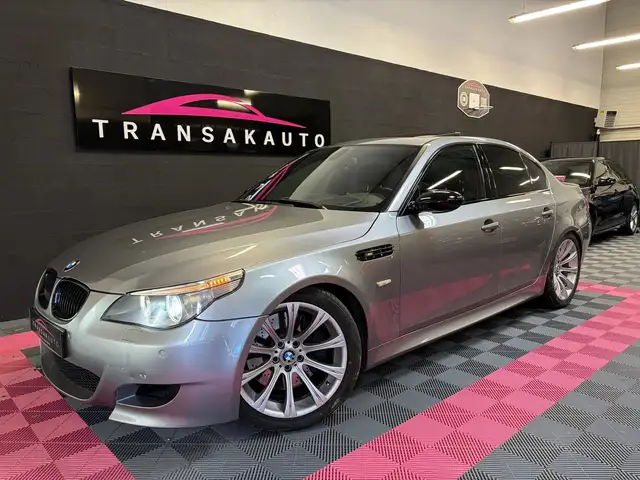 BMW M5 V10 E60 507ch TO ges Chauffants Entretien Complet