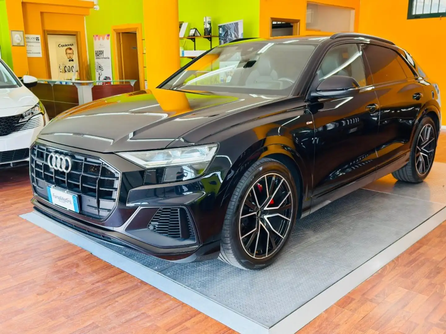 Audi Q8 50 TDI 286 CV quattro tiptronic Sport Pack S-Line Nero - 2