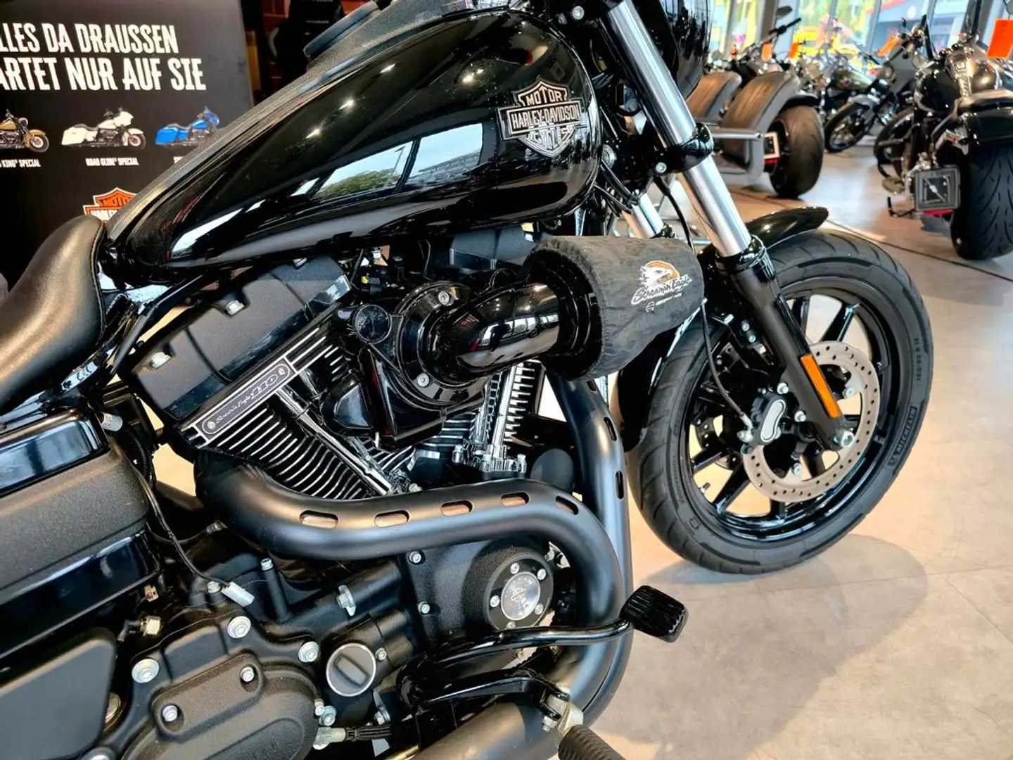 Harley-Davidson Lowrider S Nero - 2