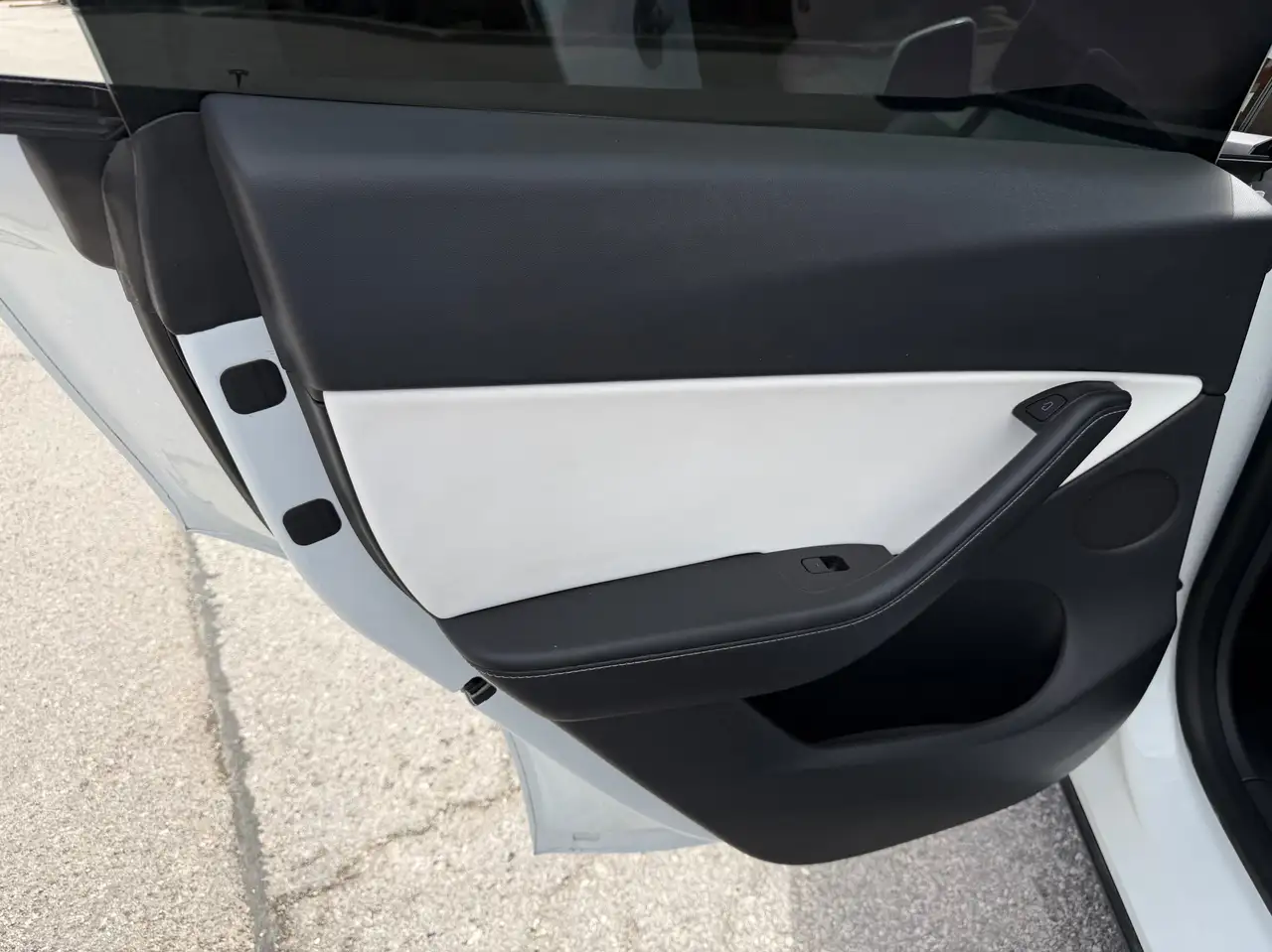 Tesla Model Y fotografie Tesla Model Y