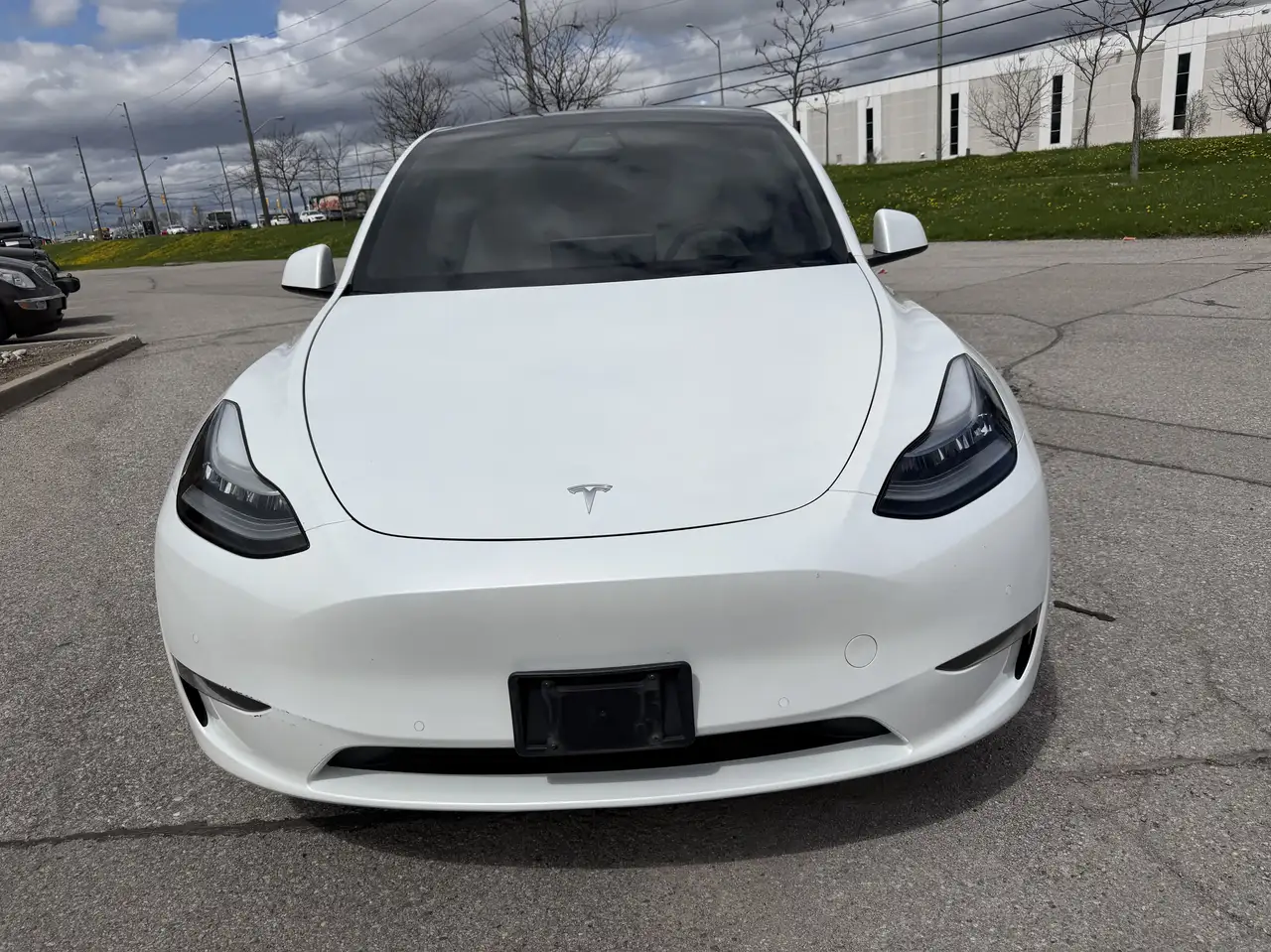 Tesla Model Y fotografie Tesla Model Y