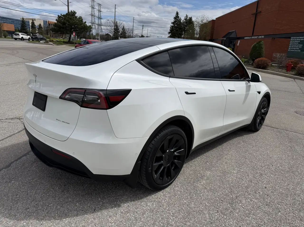 Tesla Model Y fotografie Tesla Model Y