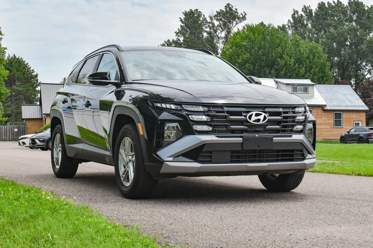 Hyundai TUCSON снимка Hyundai TUCSON
