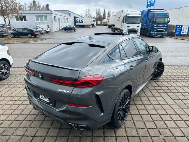 BMW X6 view 7