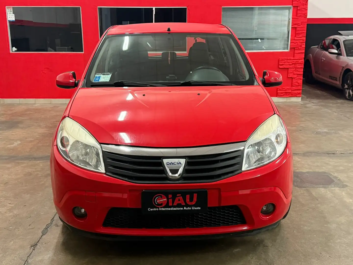 Dacia Sandero Sandero 1.4 8v Laureate Gpl Rood - 1