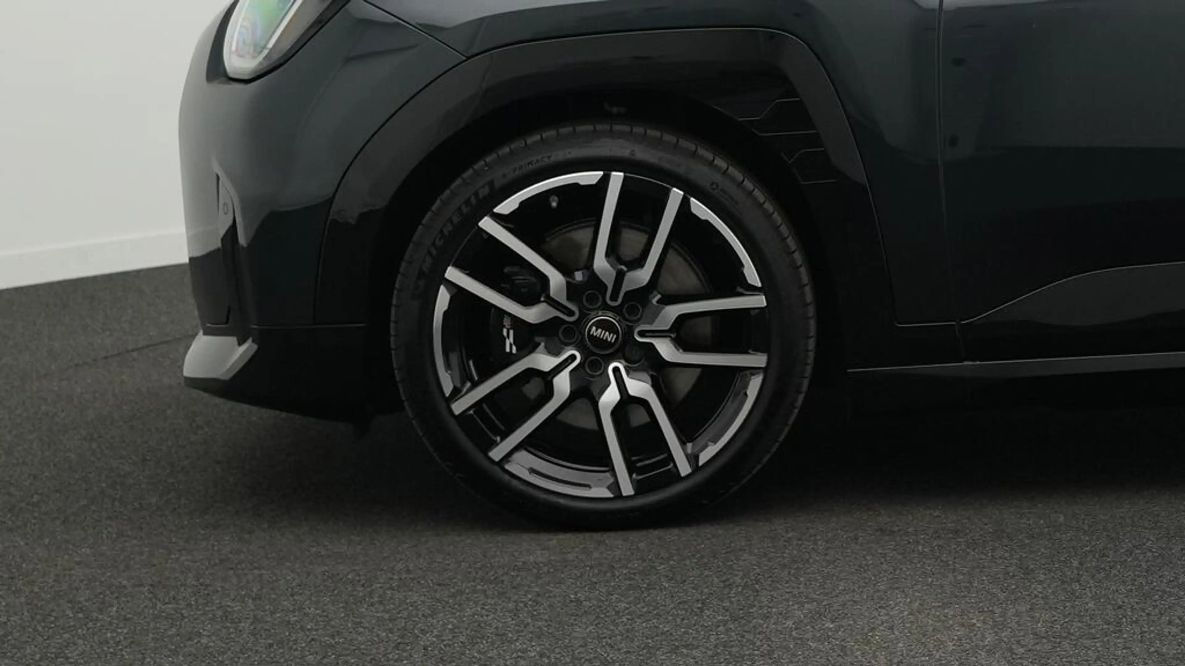 MINI Aceman John Cooper Works Trim — photo 10