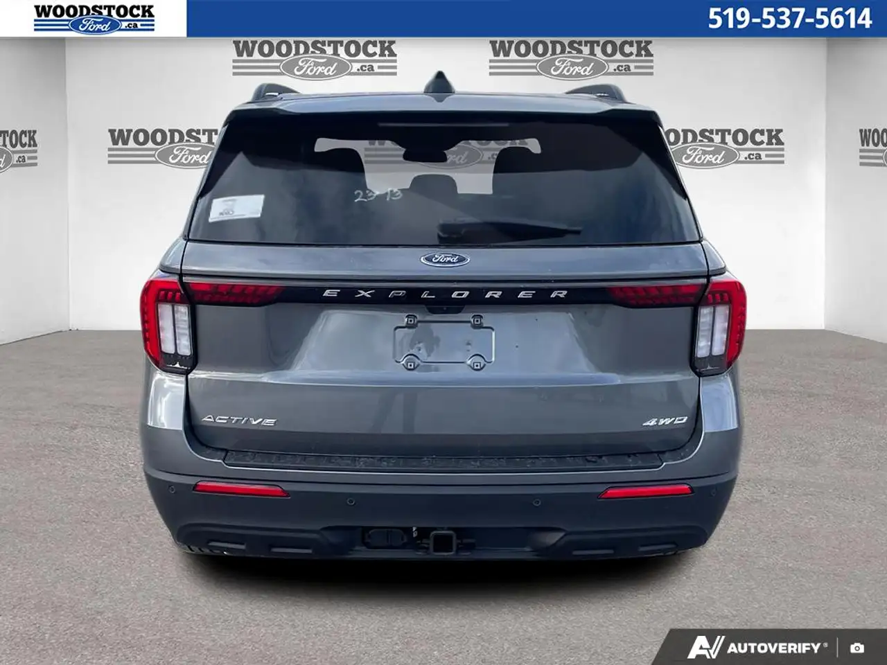 Ford Explorer photo Ford Explorer