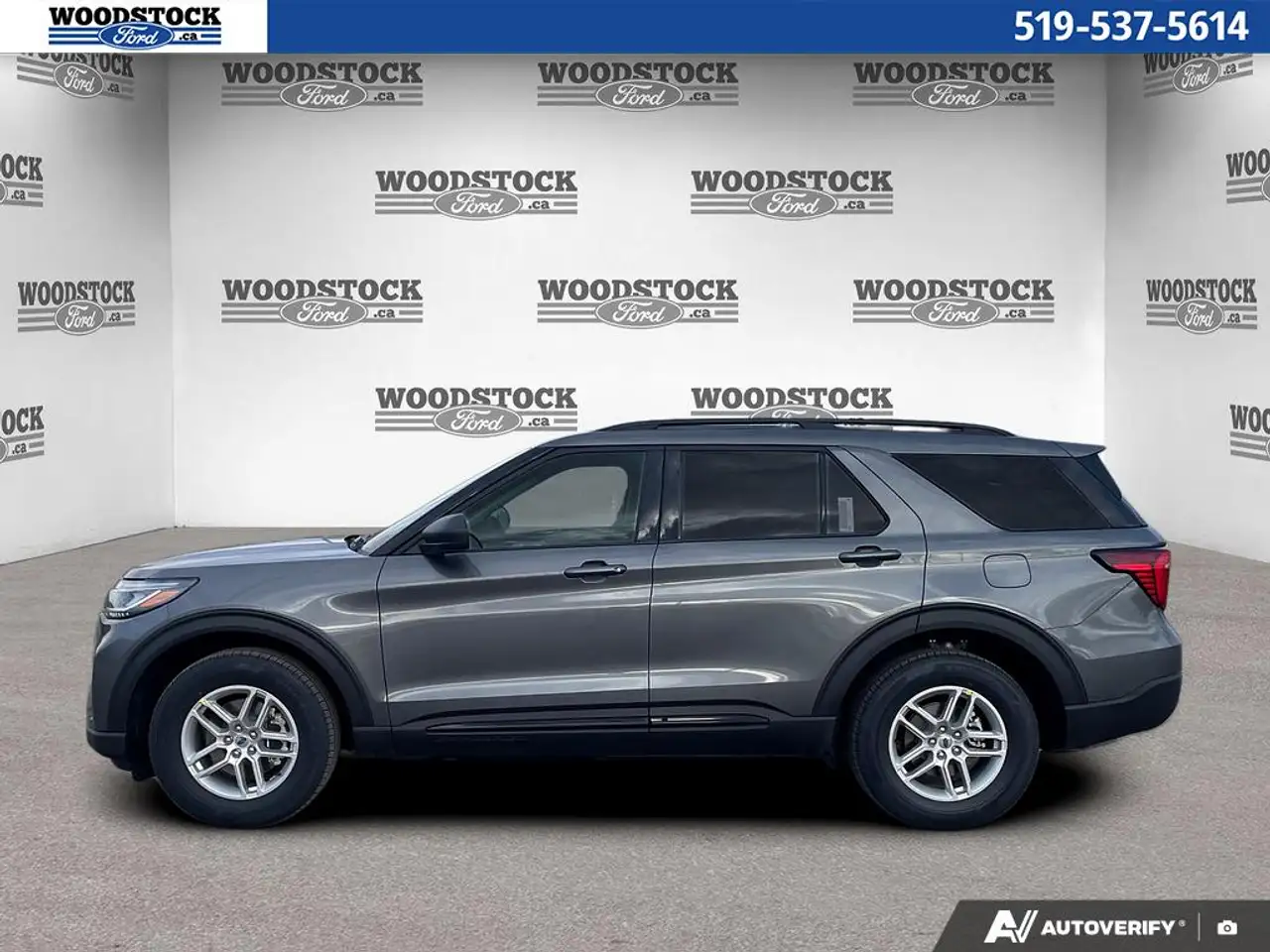 Ford Explorer photo Ford Explorer