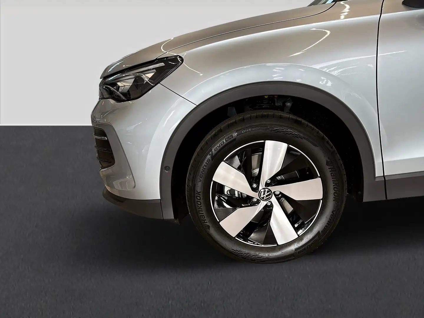 Volkswagen Tiguan Friends TDI 4MOTION DSG Argent - 2