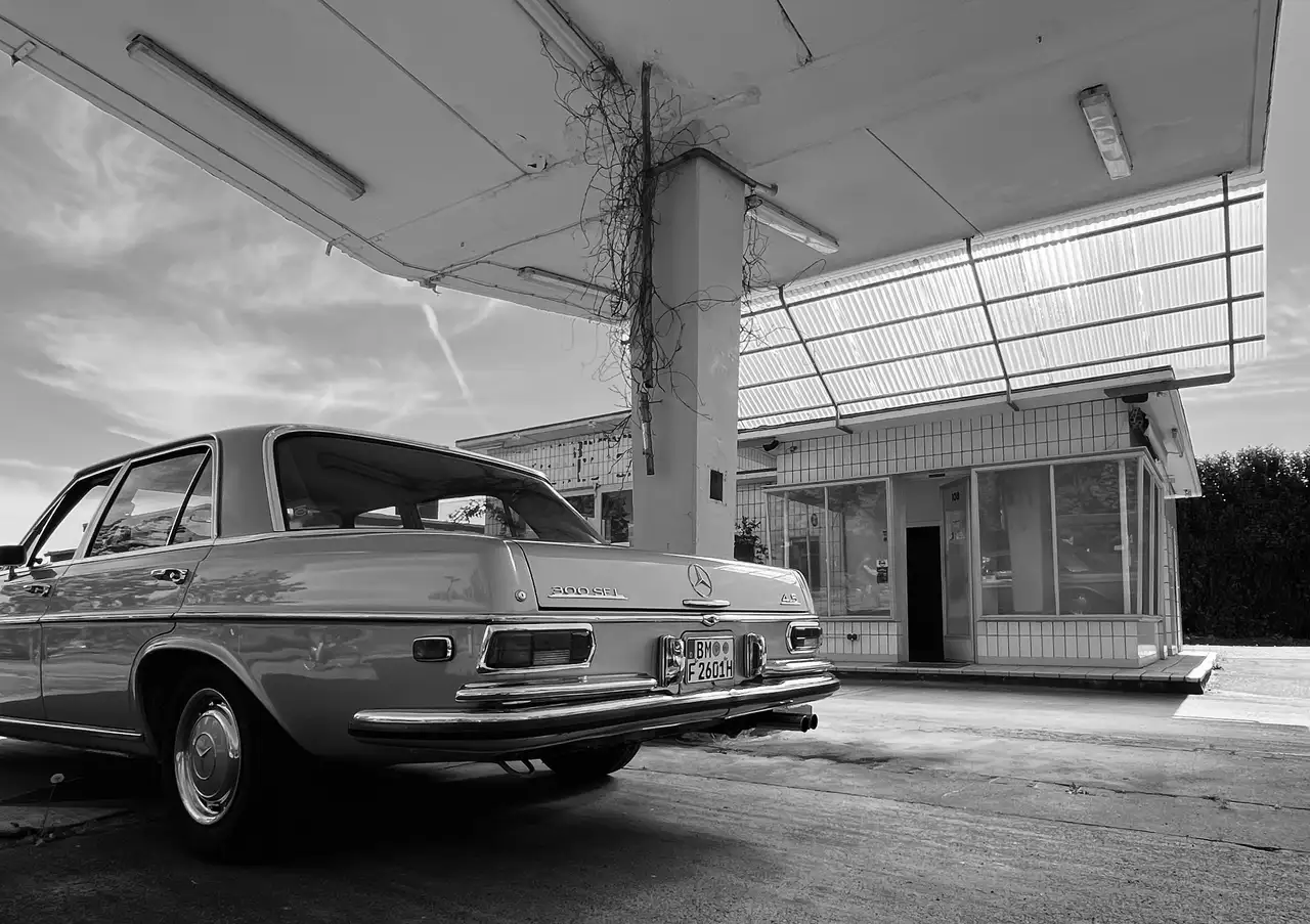 Mercedes-Benz 300 SEL 4.5, foto 3