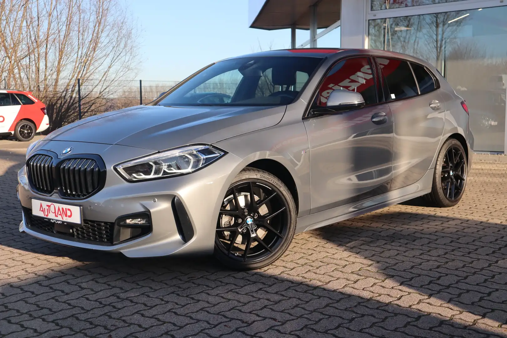 BMW 118 118i M Sport LED Navi Virtual Cockpit Tempomat Grau - 2
