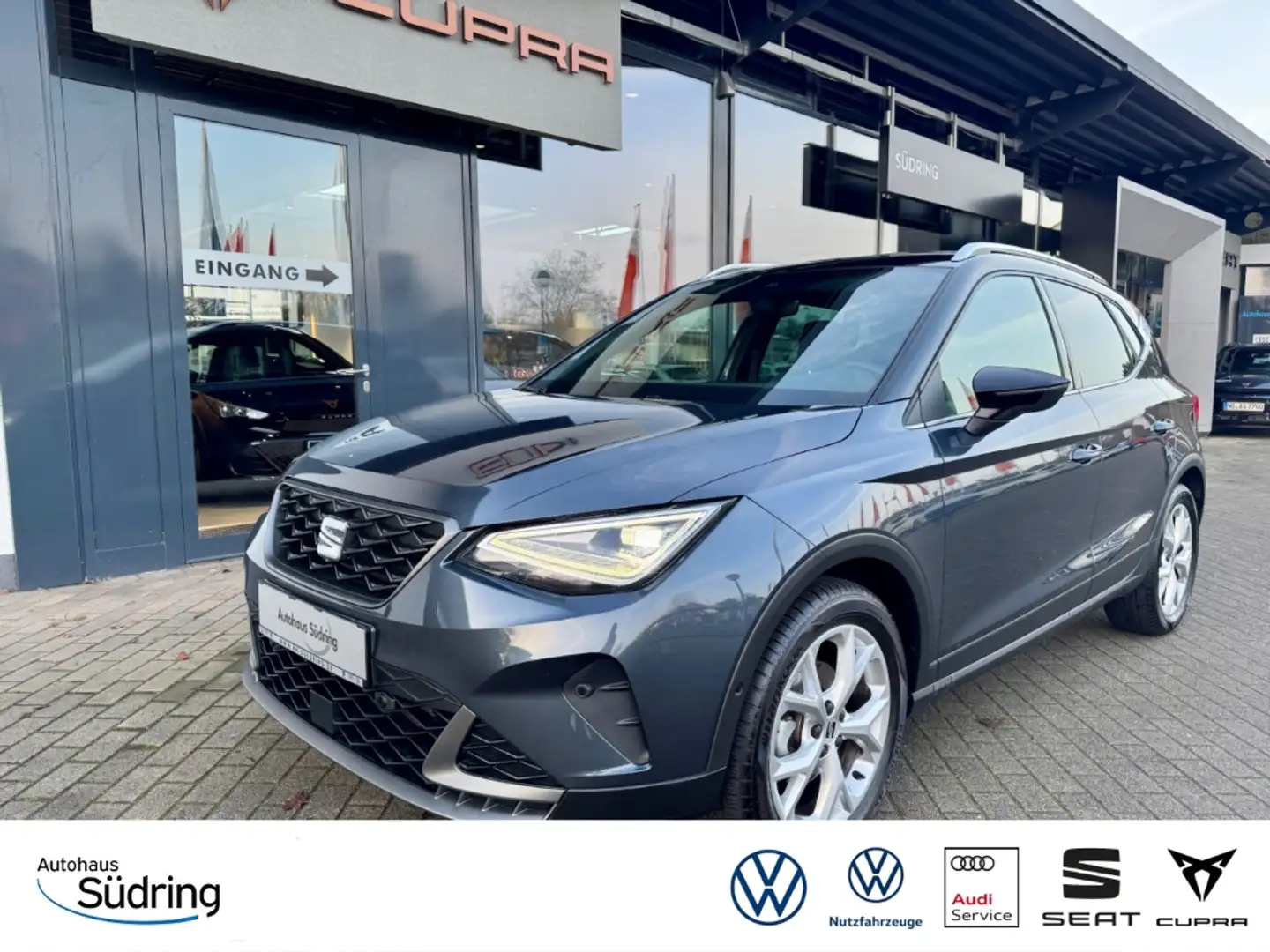 SEAT Arona 1.5 TSI FR DSG AHK Navi ACC Rückfahrk. Grau - 1
