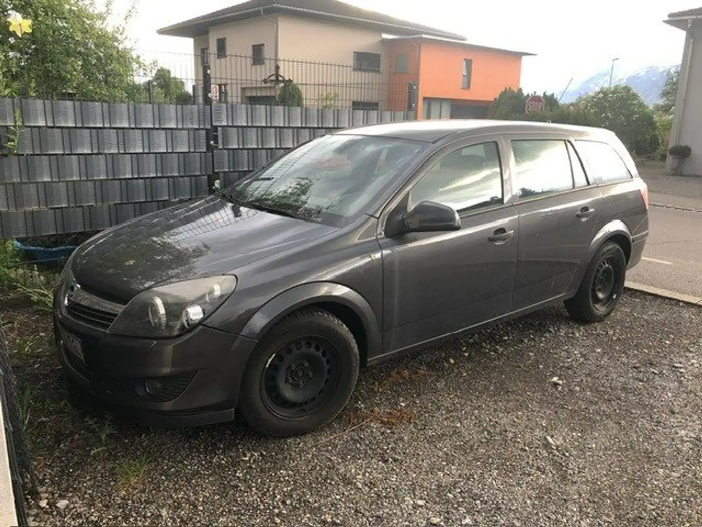 Opel Astra Caravan Grau - 1