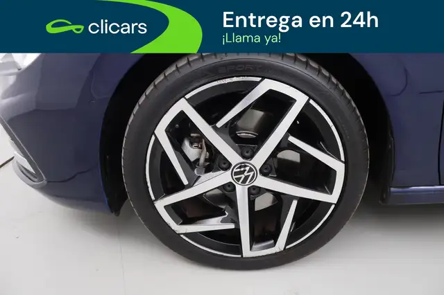 Volkswagen Golf view 11