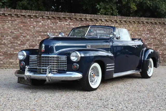 Cadillac Series 62 Convertible Coupe Restored and rebuilt condition,