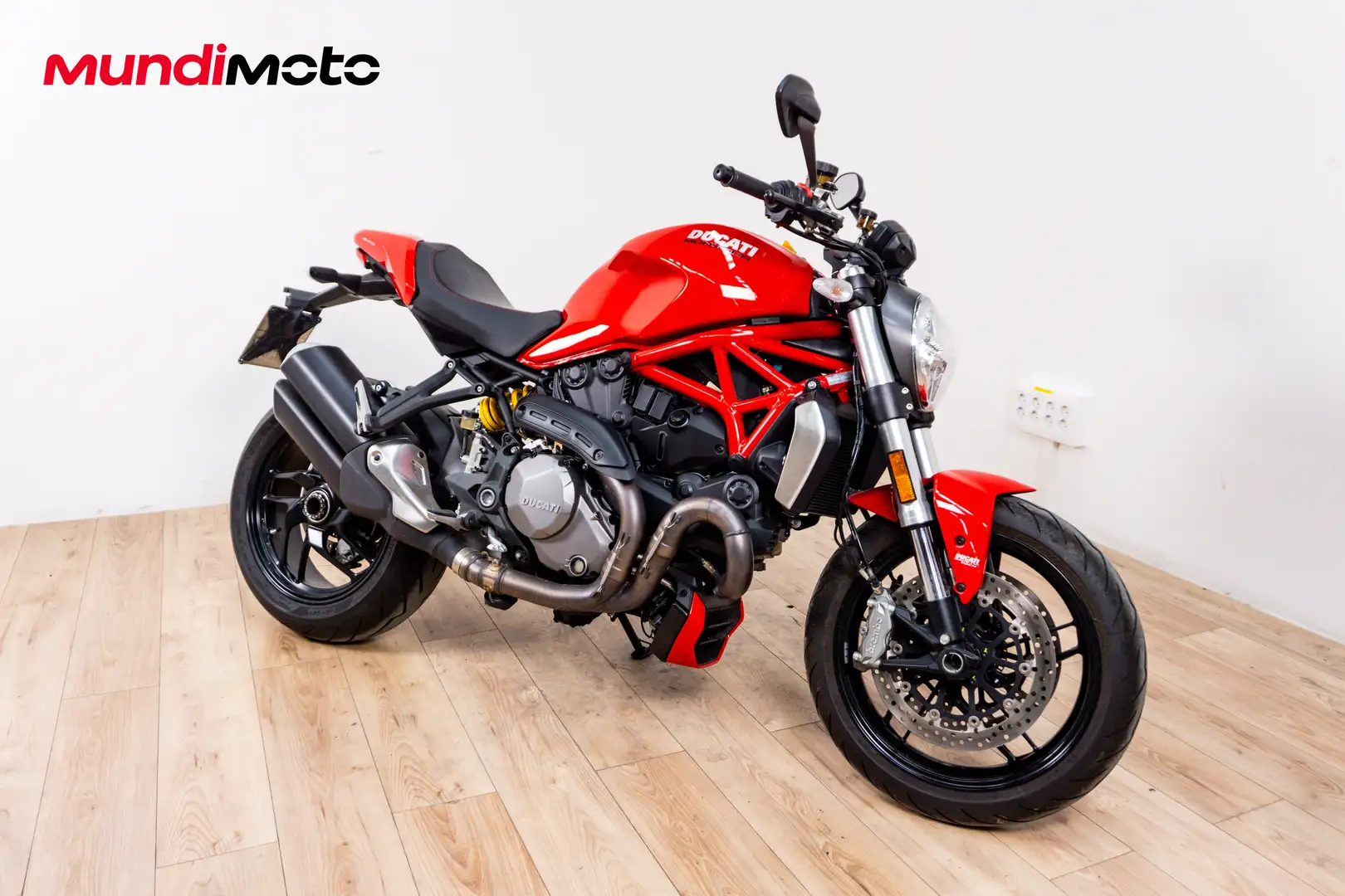 Ducati Monster 1200 - 2