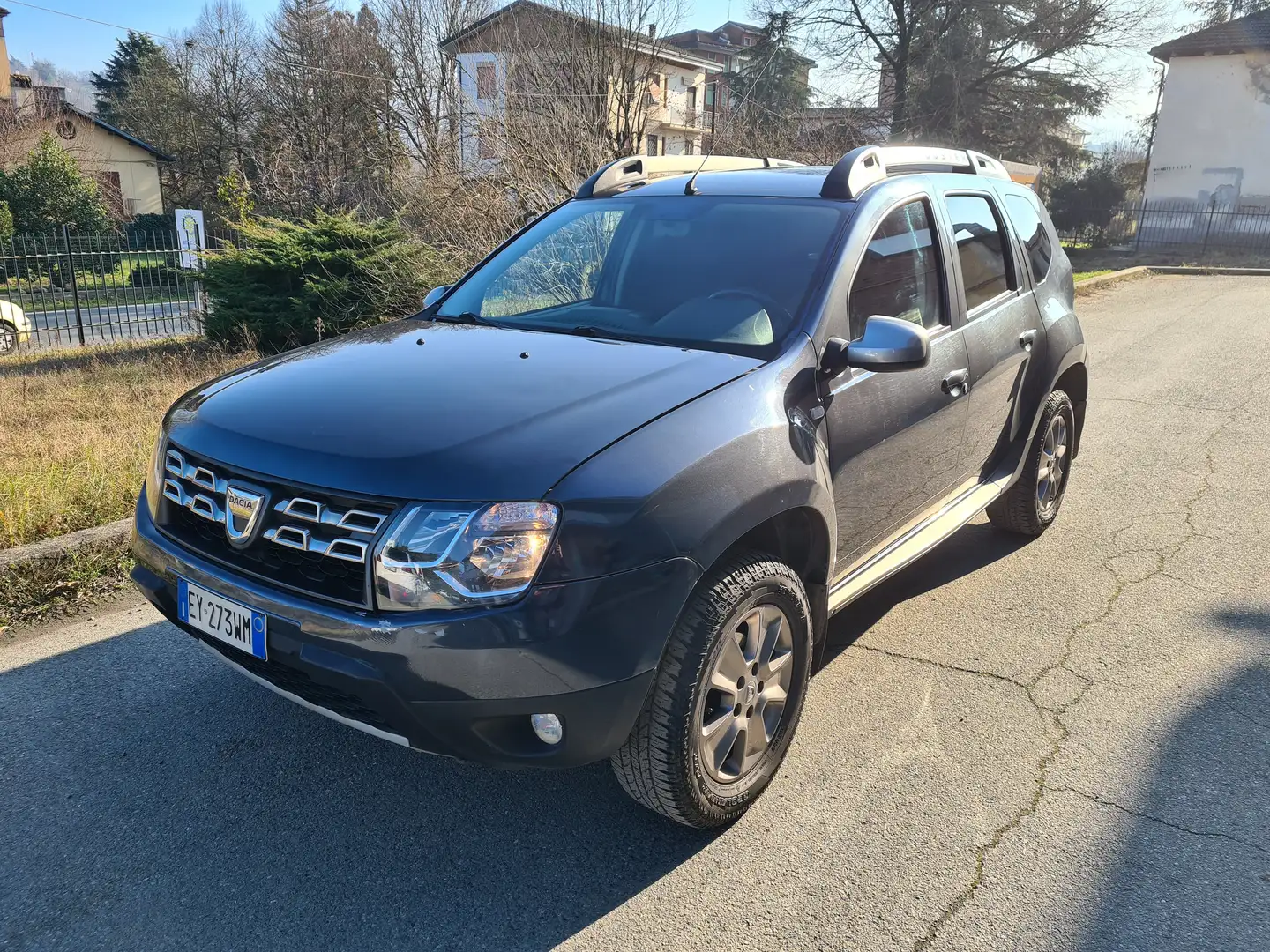 Dacia Duster 1.6 Ambiance Gpl 4x2 105cv Gris - 1