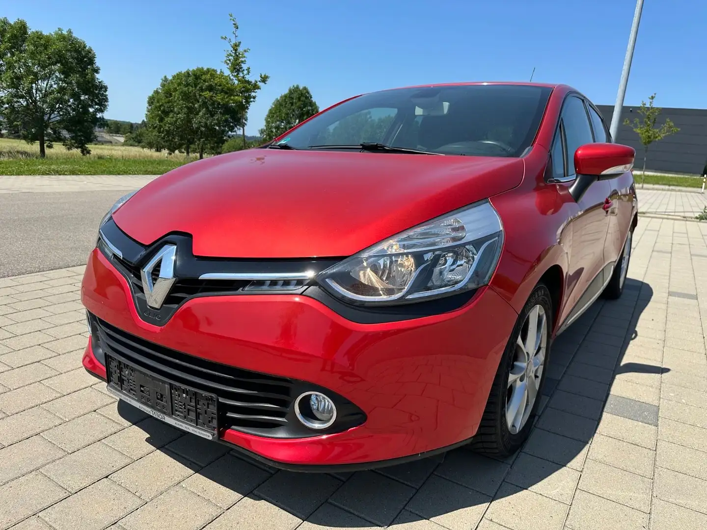 Renault Clio IV Expression*NAVI*KAM*KLIMA*ALU*TOUCH*SAUN Rot - 1