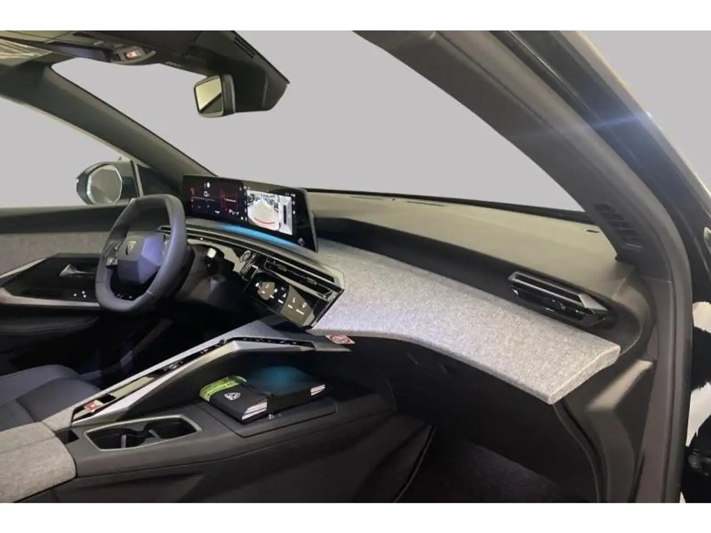 Peugeot 3008 Allure Hybrid 136 e-DSC6 Zwart - 2