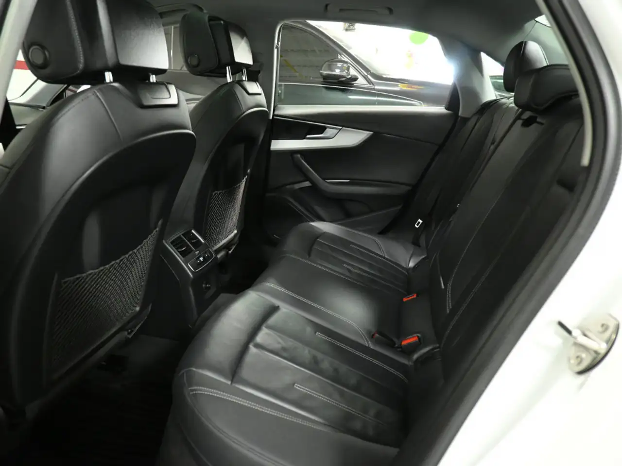 Audi A4 снимка Audi A4