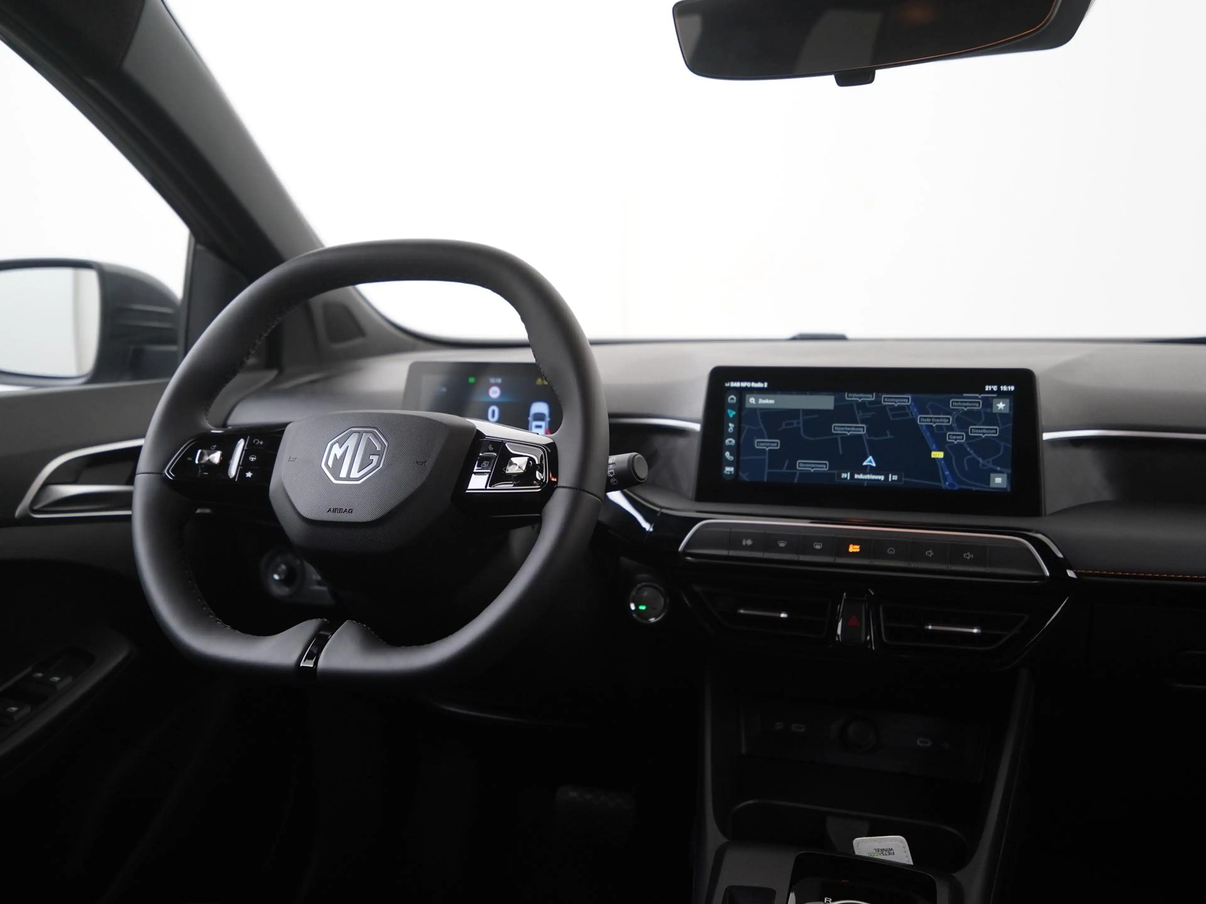MG MG3 Hybrid+ 1.5 Hybrid+ Luxury | 360° Camera | Stuur & — photo 5