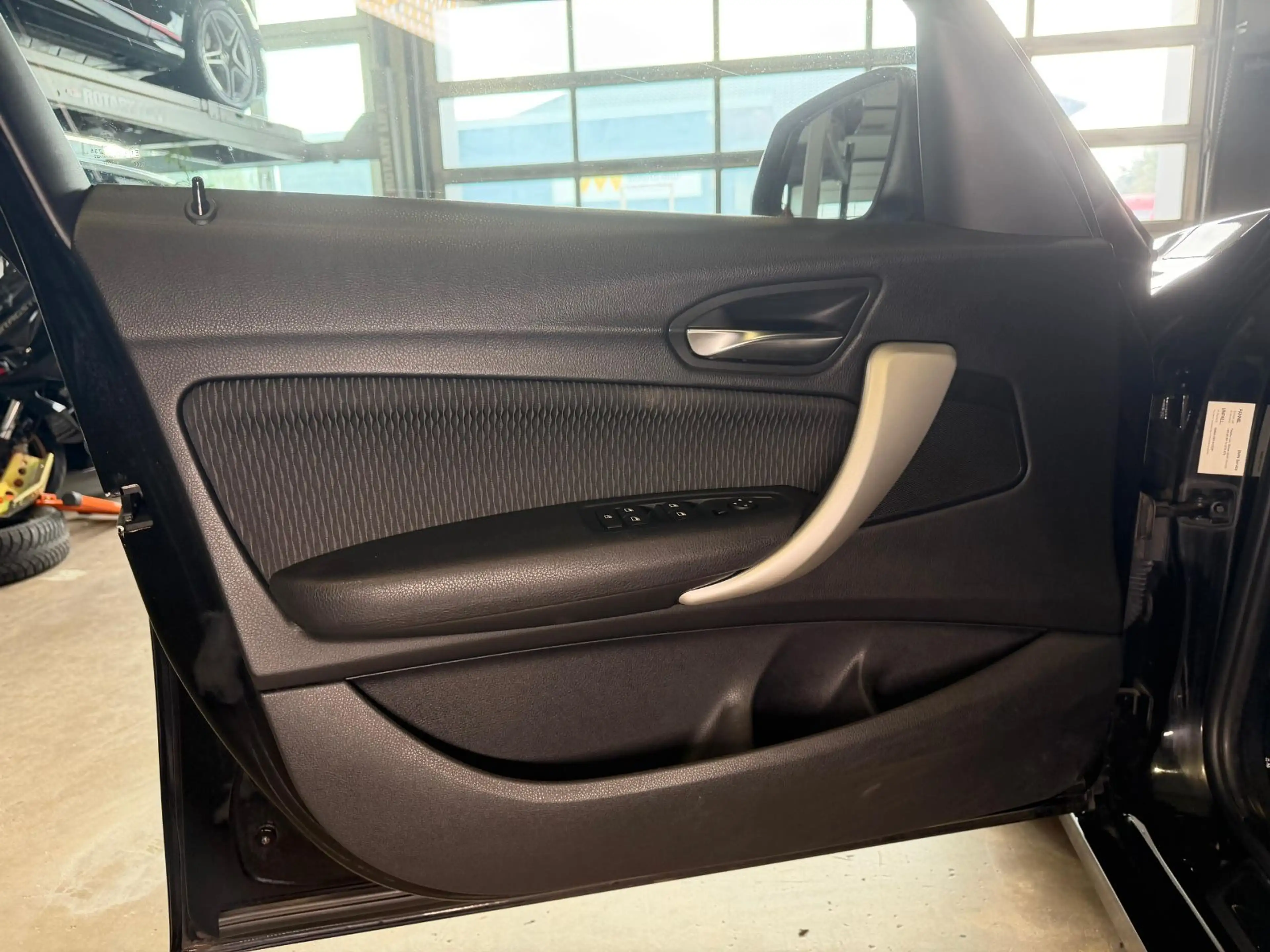 BMW 114 i Lim 5-trg. KLIMA/18ZOLL/ — photo 13