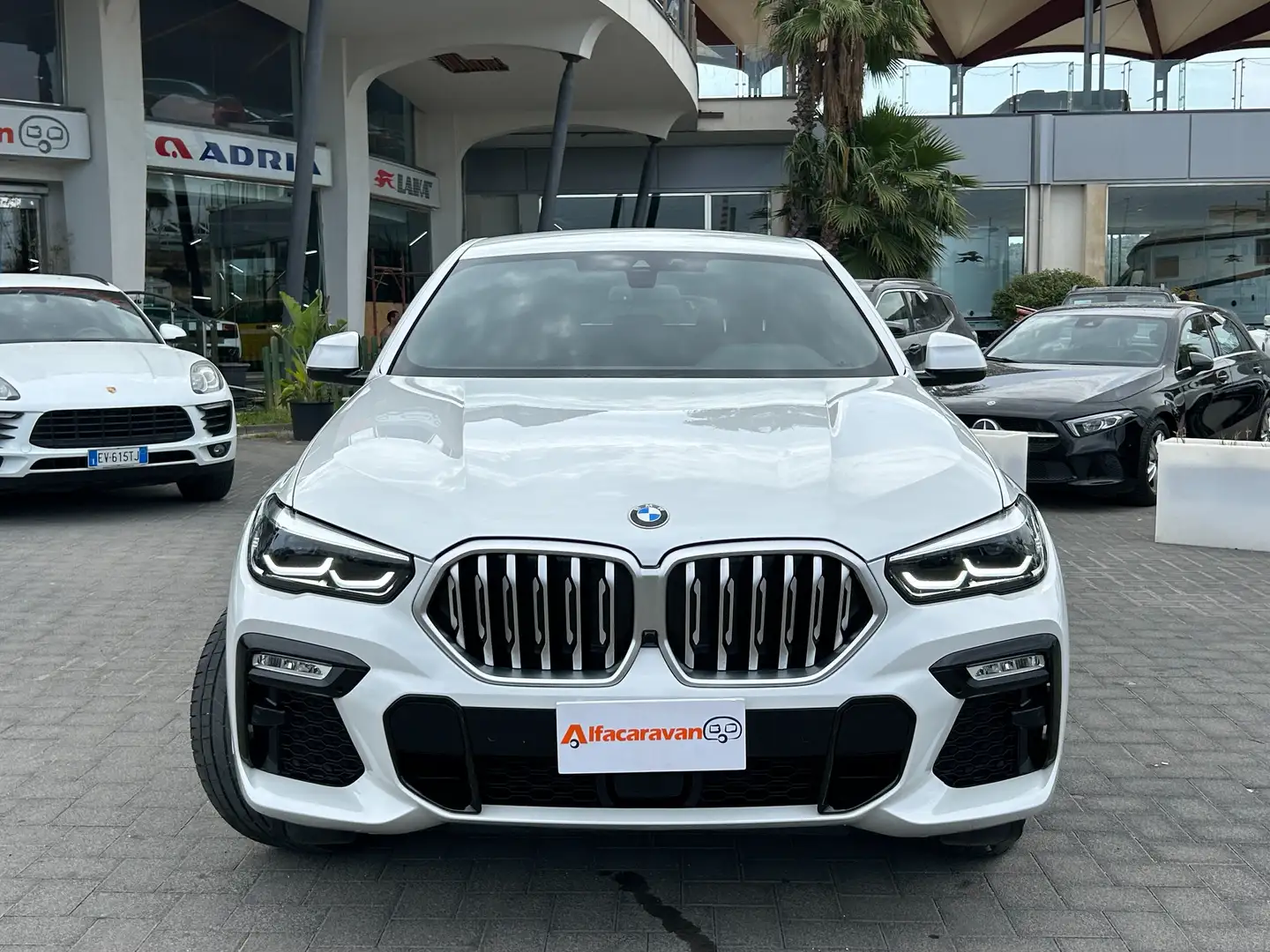 BMW X6 xdrive30d mhev 48V Msport auto Bianco - 2