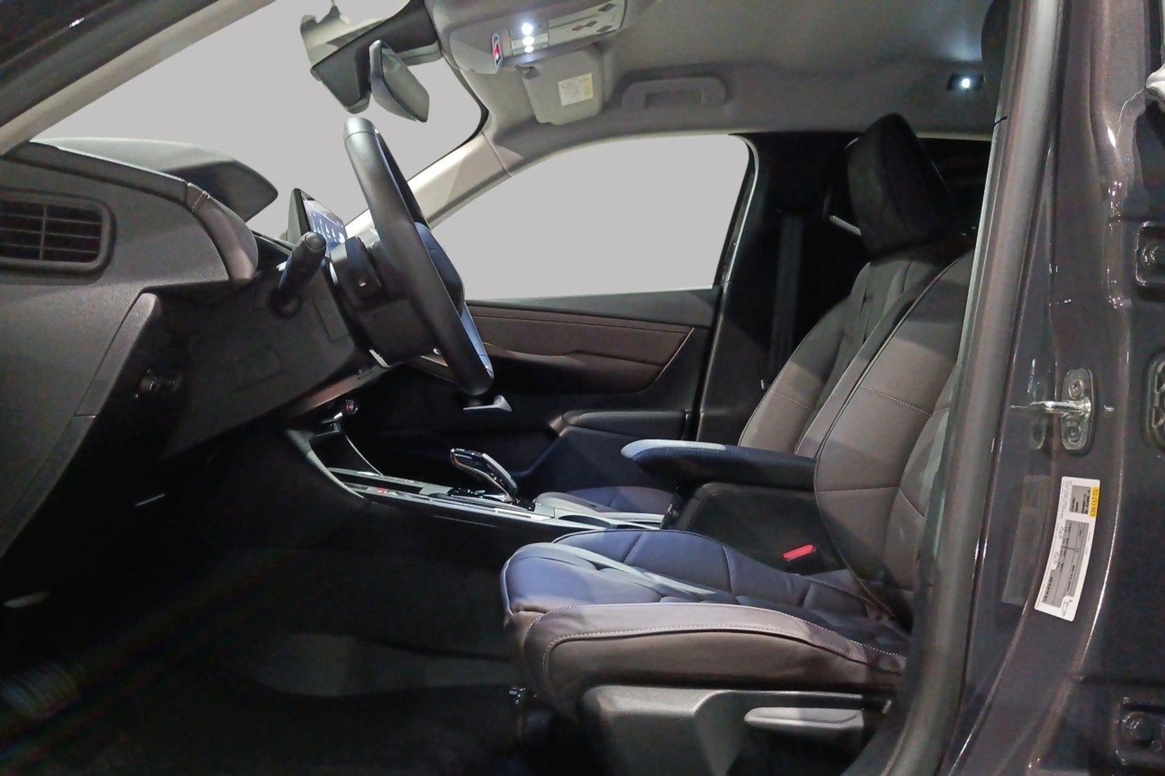 DS Automobiles DS 3 Crossback ANTOINE DE SAINT EXUPERY 130 PureTech Automatic — photo 10