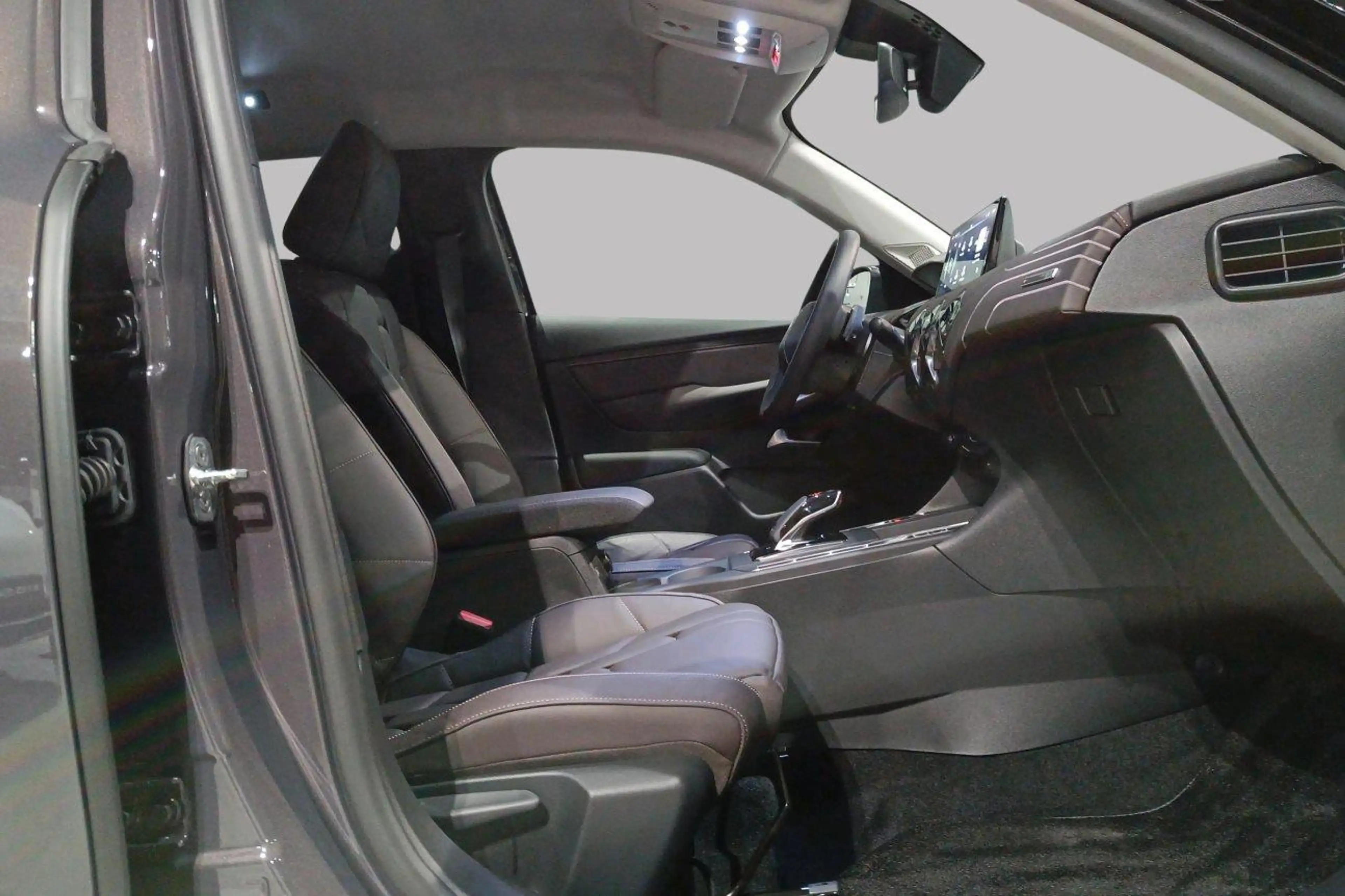 DS Automobiles DS 3 Crossback ANTOINE DE SAINT EXUPERY 130 PureTech Automatic — photo 8