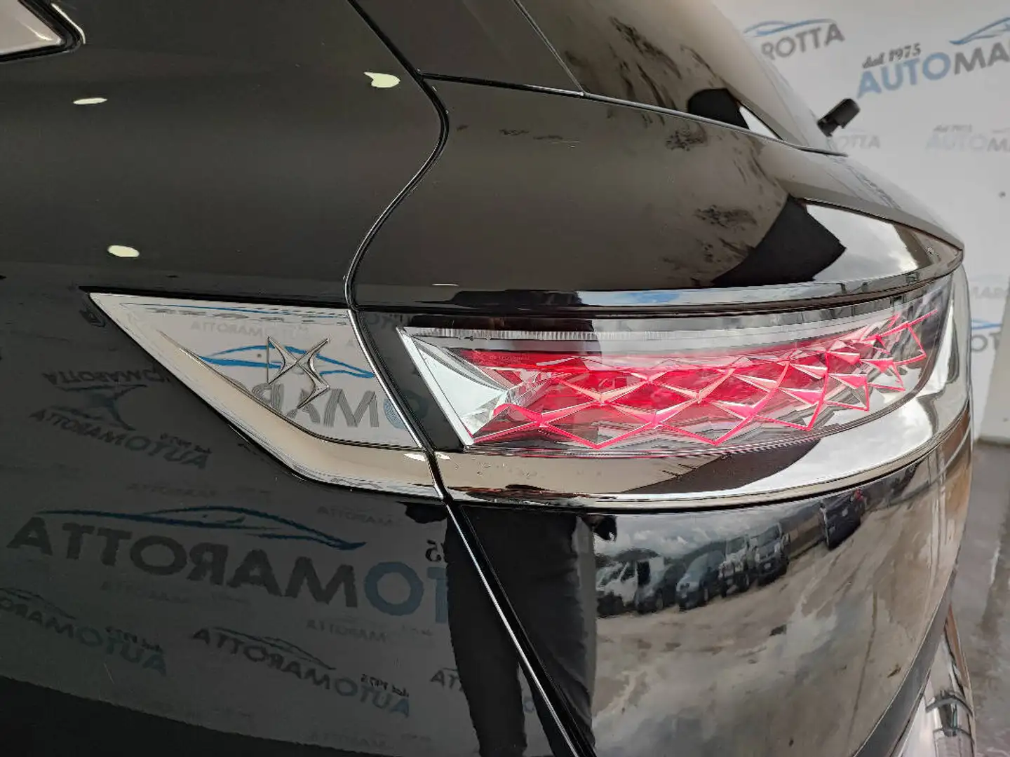 DS Automobiles DS 7 Grand Chic Opera - 2