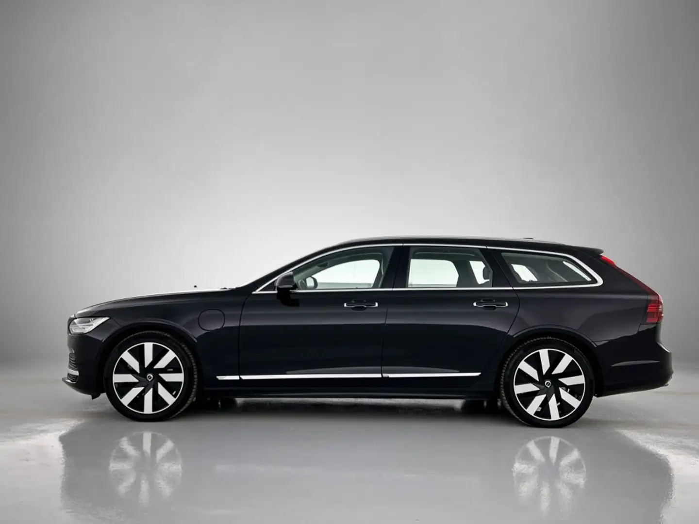 Volvo V90 2.0 T6 AWD Inscription | Trekhaak | Harman Kardon Zwart - 2