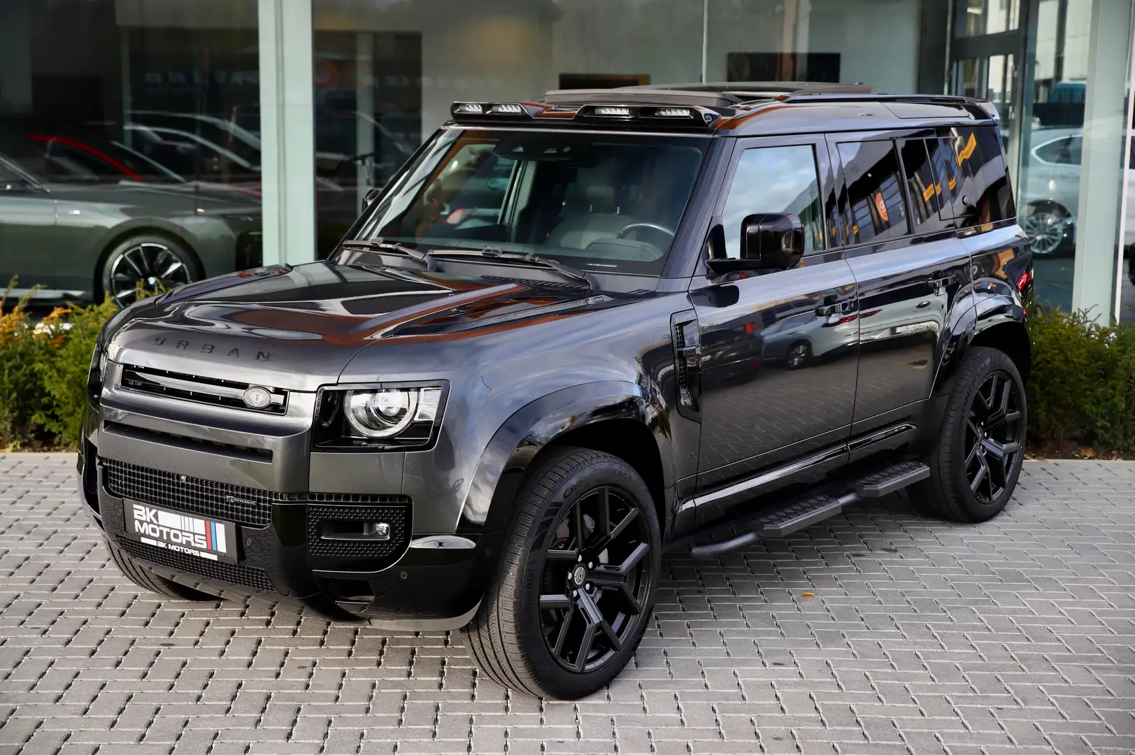 Land Rover Defender 110 D300 X-Dynamic SE FULL URBAN KIT-LICHTE VRACHT Grijs - 2