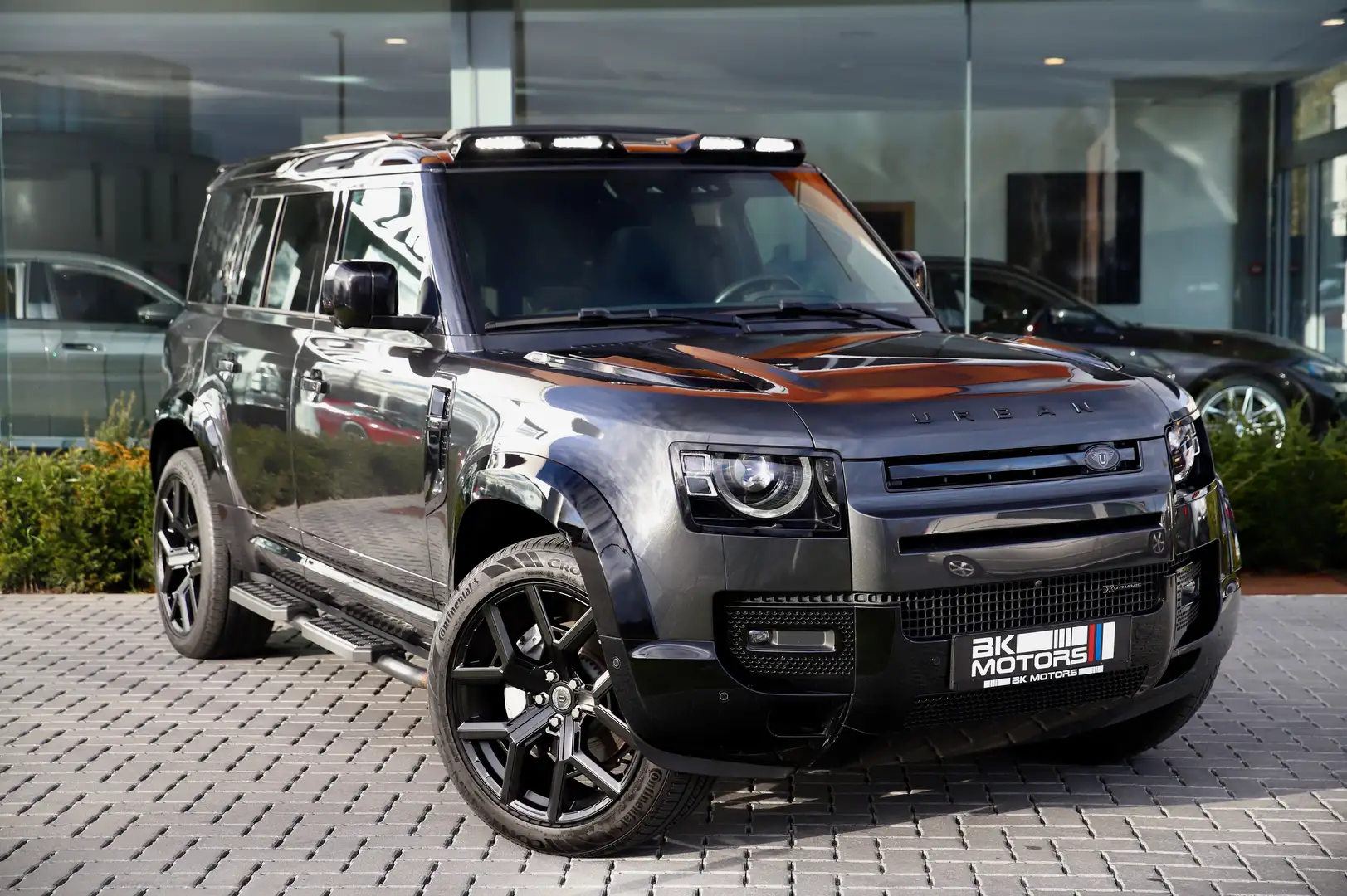 Land Rover Defender 110 D300 X-Dynamic SE FULL URBAN KIT-LICHTE VRACHT Grijs - 1