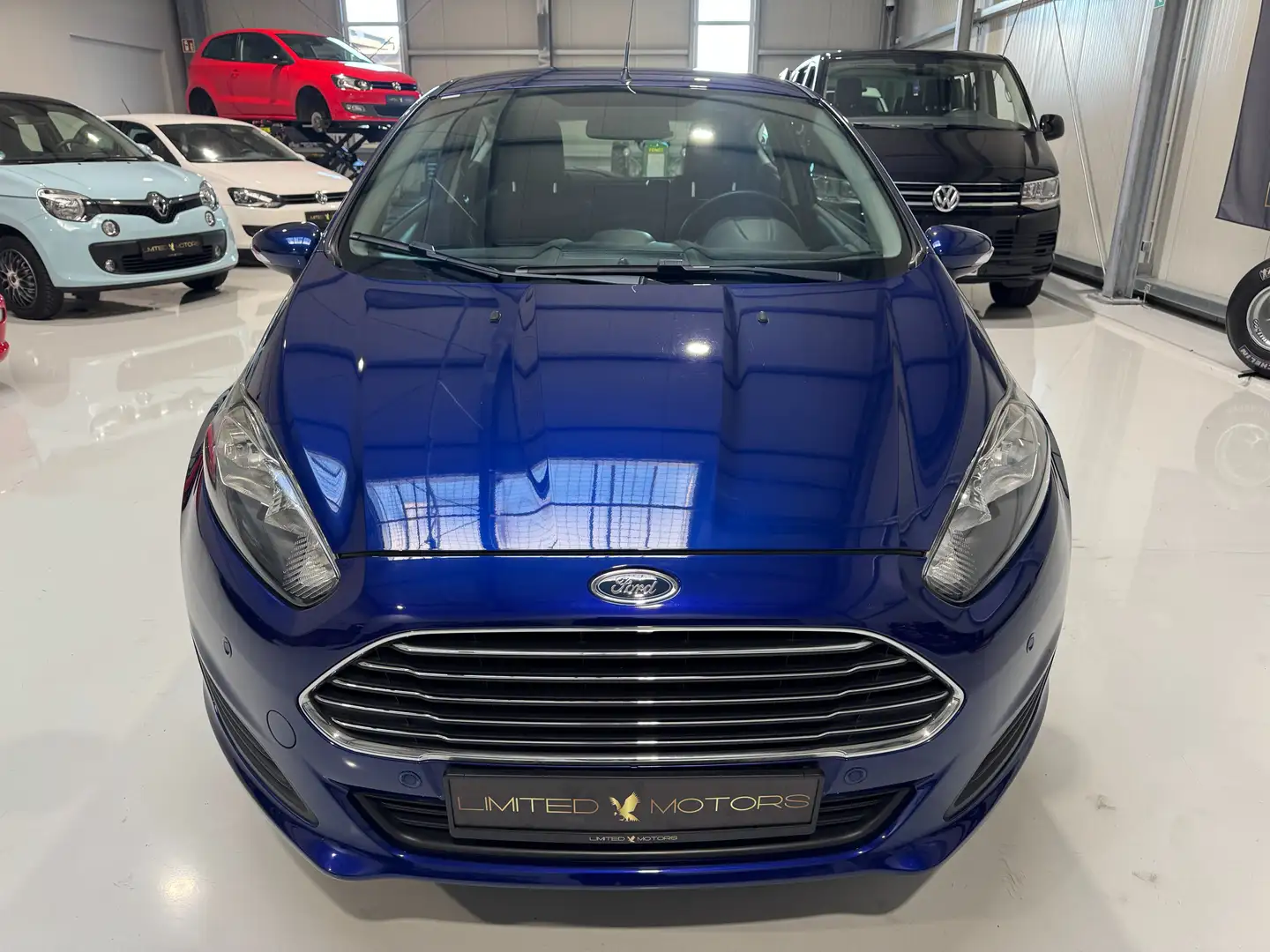 Ford Fiesta 1.25 Trend PDC vo/hi SHZ Klima USB Inspektion neu Blau - 2